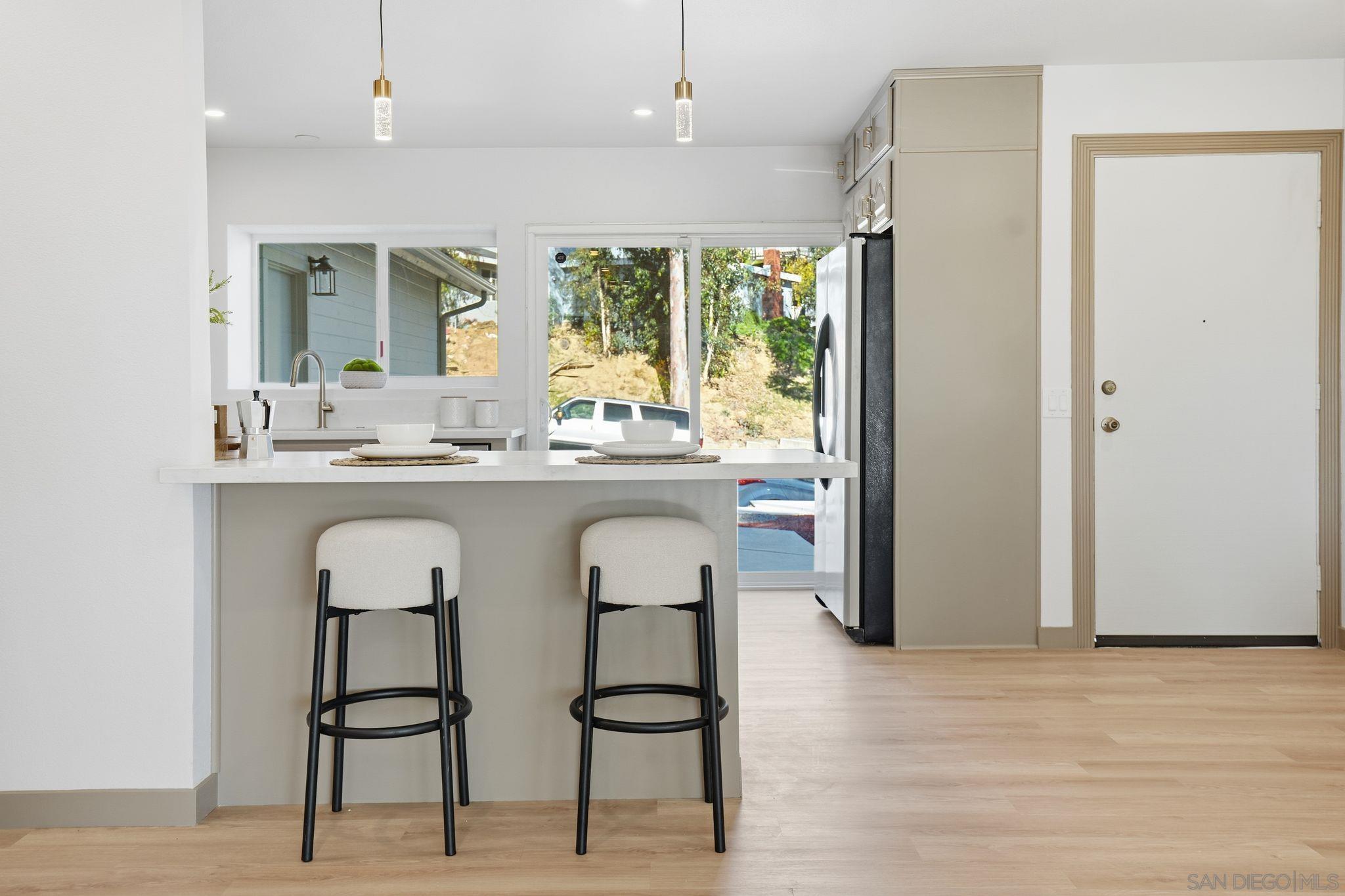 Detail Gallery Image 17 of 44 For 863   Leppert Street, San Diego,  CA 92114 - 3 Beds | 2 Baths