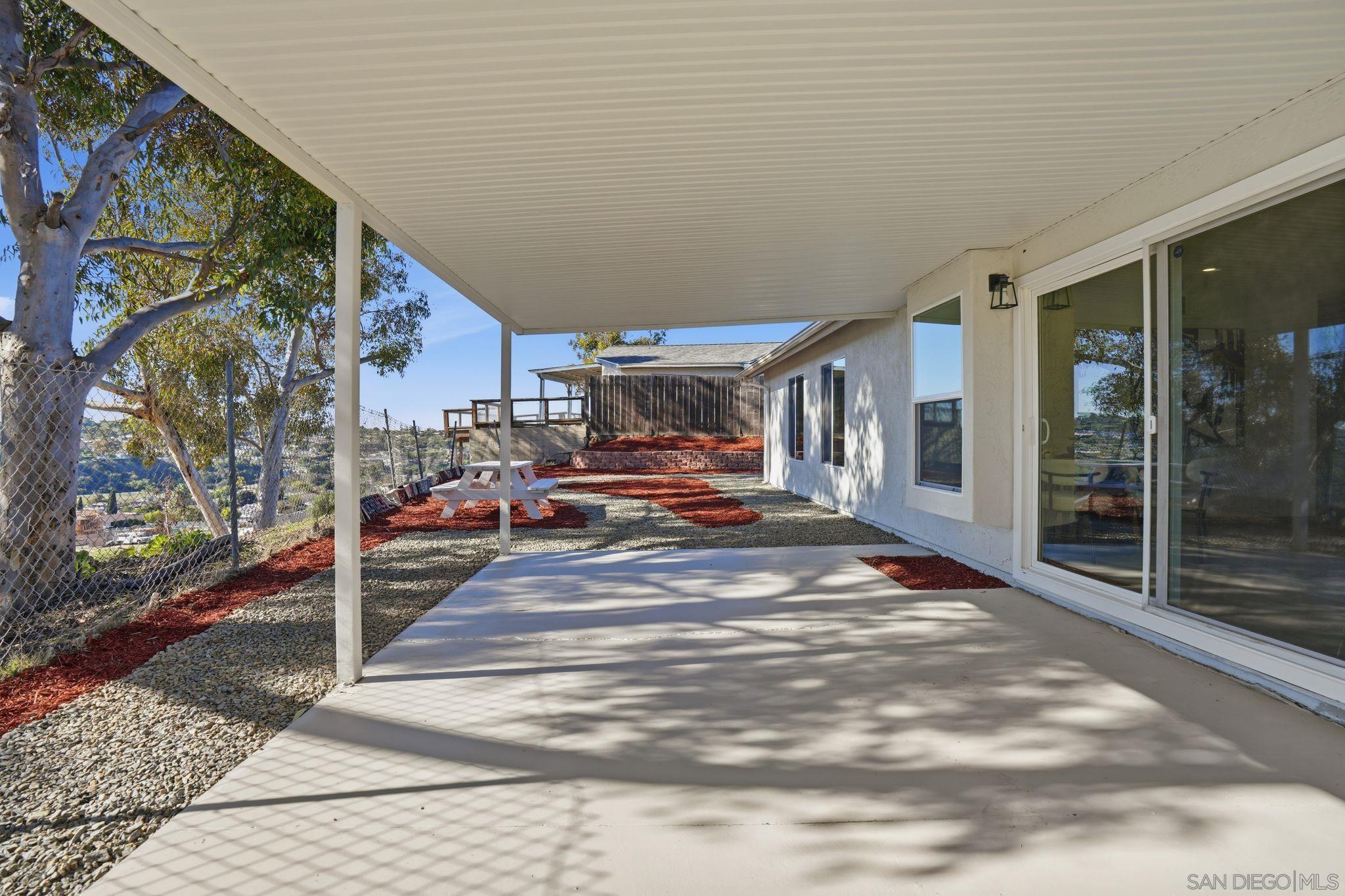 Detail Gallery Image 39 of 44 For 863   Leppert Street, San Diego,  CA 92114 - 3 Beds | 2 Baths