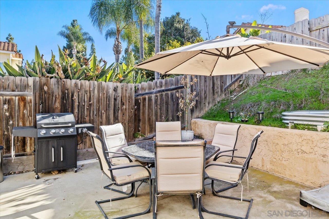 Detail Gallery Image 15 of 27 For 8465  Hovenweep Ct, San Diego,  CA 92129 - 3 Beds | 2 Baths