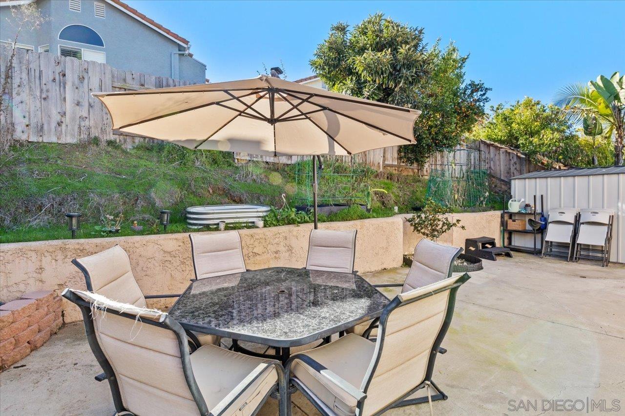 Detail Gallery Image 16 of 27 For 8465  Hovenweep Ct, San Diego,  CA 92129 - 3 Beds | 2 Baths