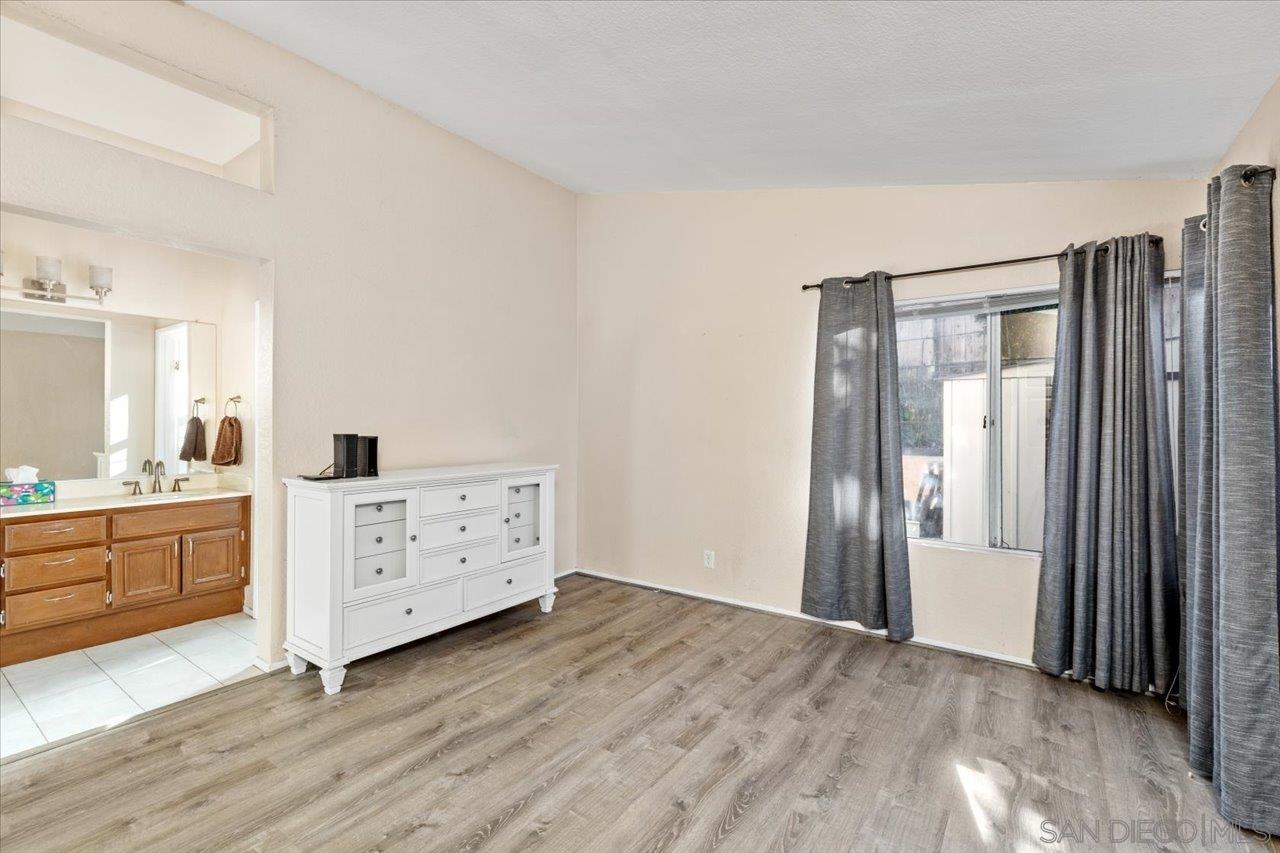 Detail Gallery Image 25 of 27 For 8465  Hovenweep Ct, San Diego,  CA 92129 - 3 Beds | 2 Baths