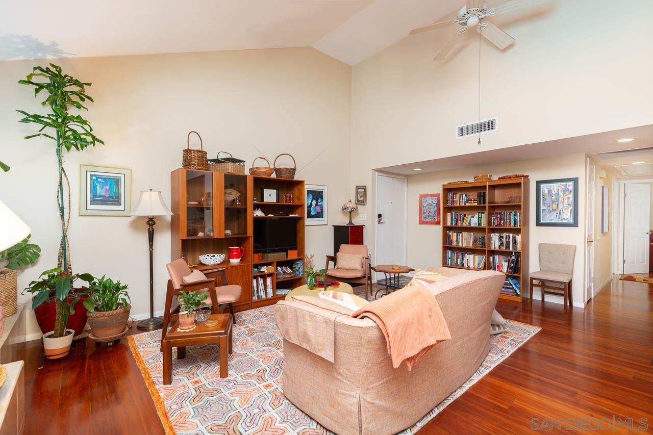 Detail Gallery Image 4 of 21 For 5867  Mount Alifan Dr, San Diego,  CA 92111 - 2 Beds | 2 Baths