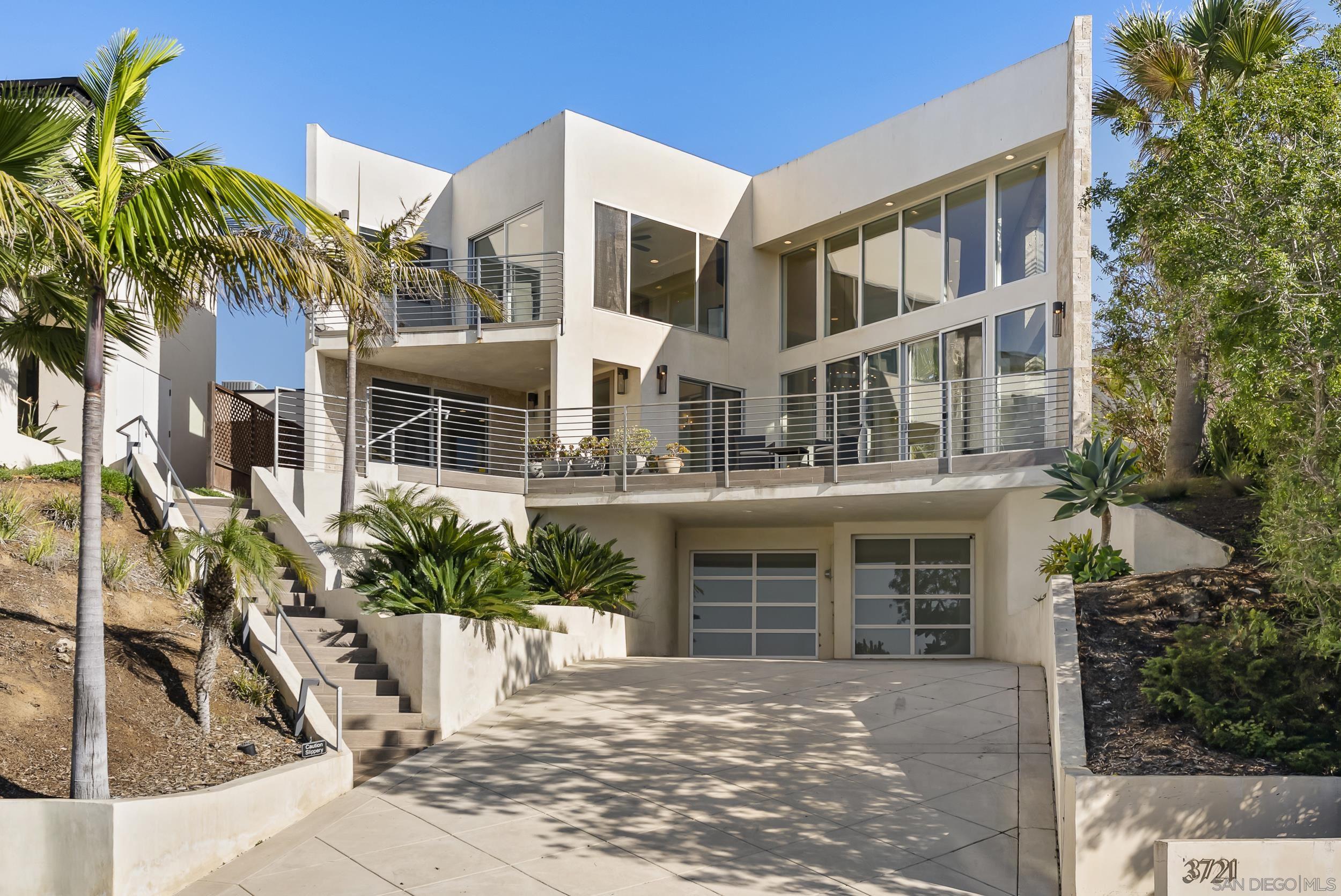 Front Image Thumbnail for SD250045719