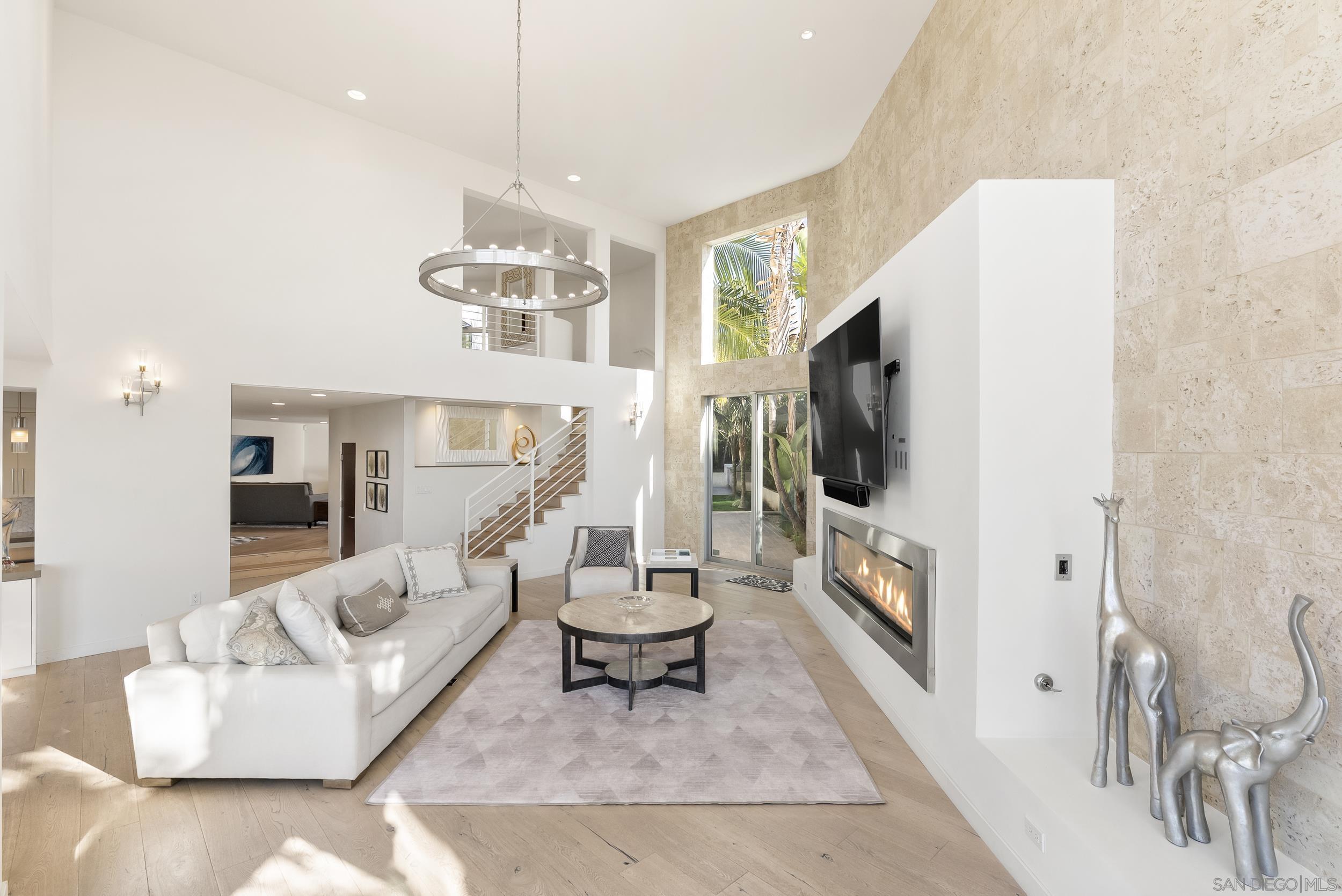 Detail Gallery Image 15 of 61 For 13721  Pine Needles, Del Mar,  CA 92014 - 4 Beds | 4/1 Baths