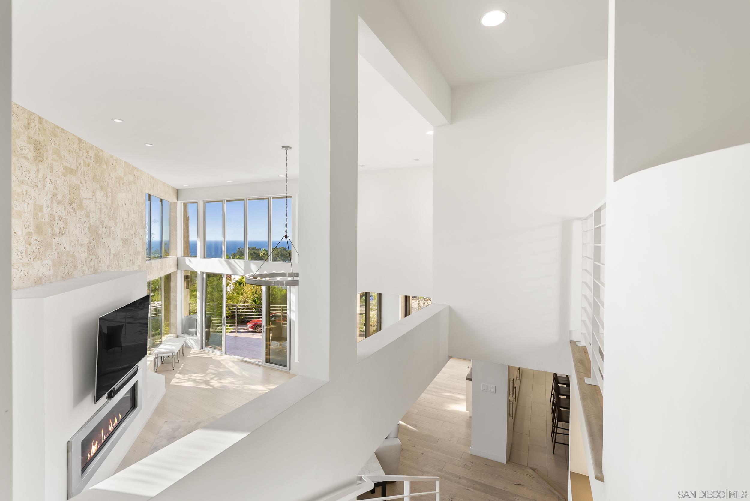 Detail Gallery Image 28 of 61 For 13721  Pine Needles, Del Mar,  CA 92014 - 4 Beds | 4/1 Baths