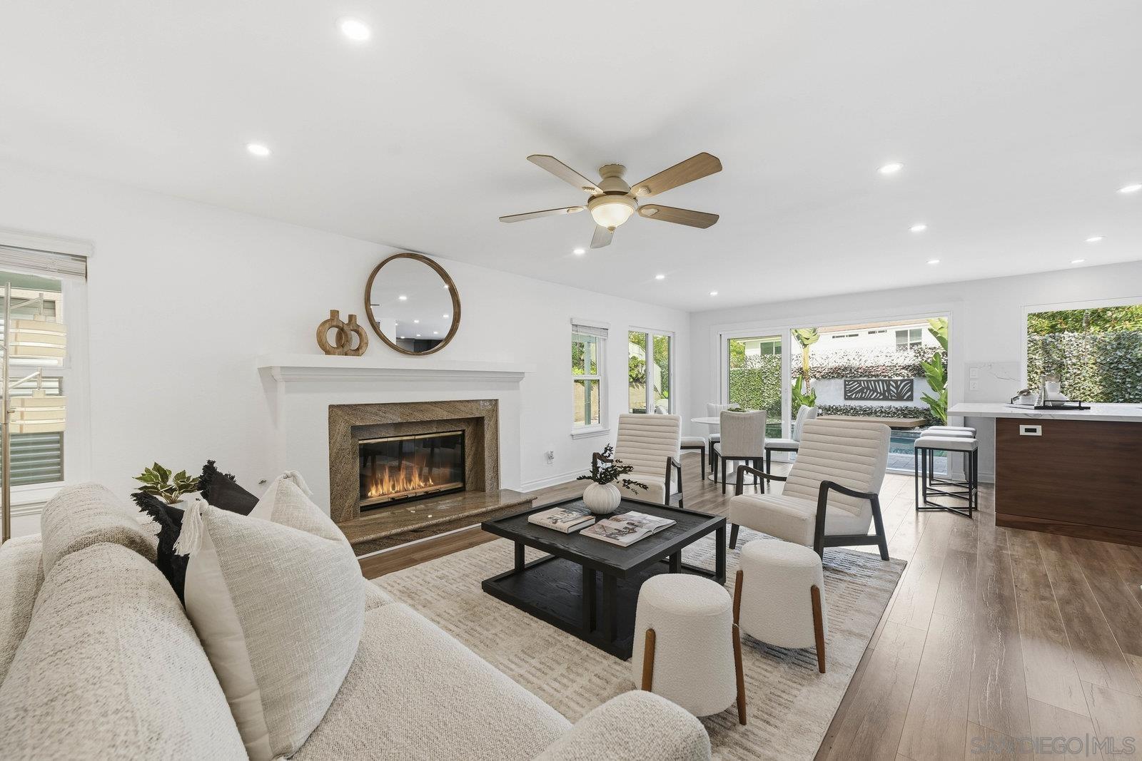 Detail Gallery Image 19 of 47 For 13366  Twin Circle Ct, Poway,  CA 92064 - 4 Beds | 2/1 Baths