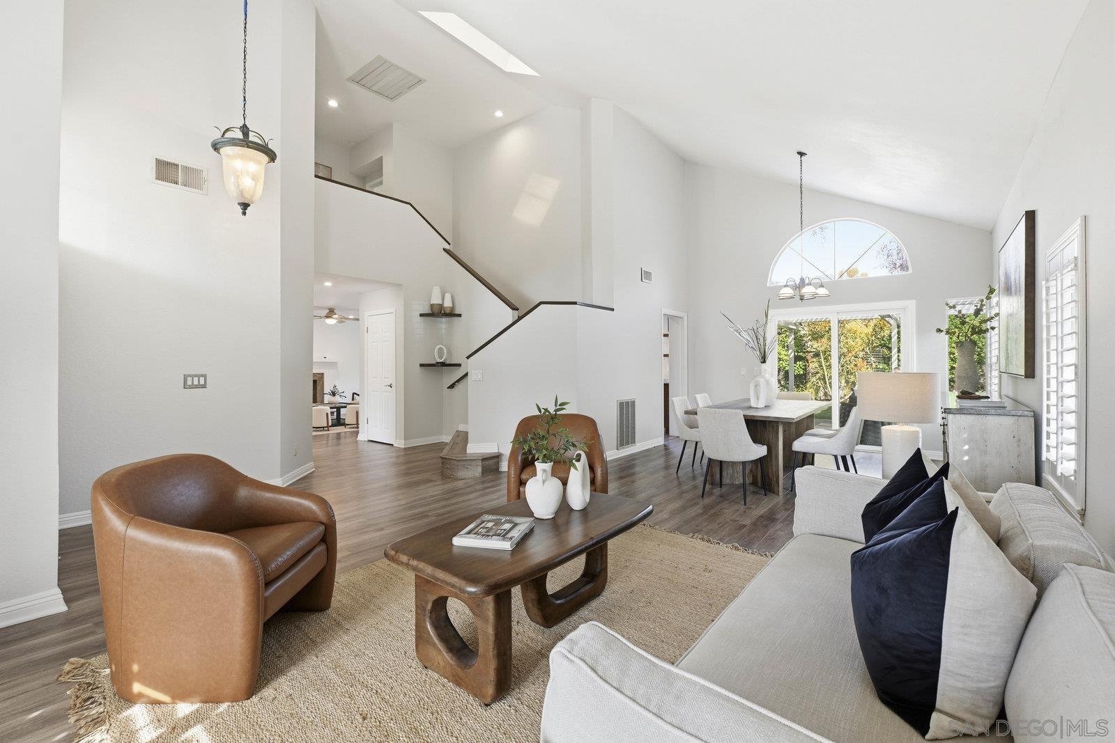 Detail Gallery Image 7 of 47 For 13366  Twin Circle Ct, Poway,  CA 92064 - 4 Beds | 2/1 Baths