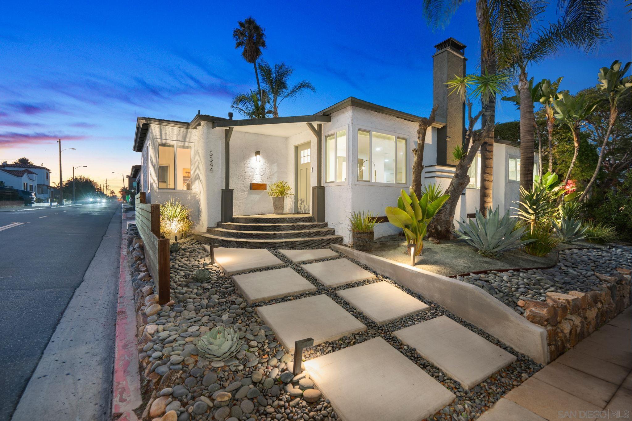 Detail Gallery Image 2 of 41 For 3344  Upas Street, San Diego,  CA 92104 - 2 Beds | 2 Baths