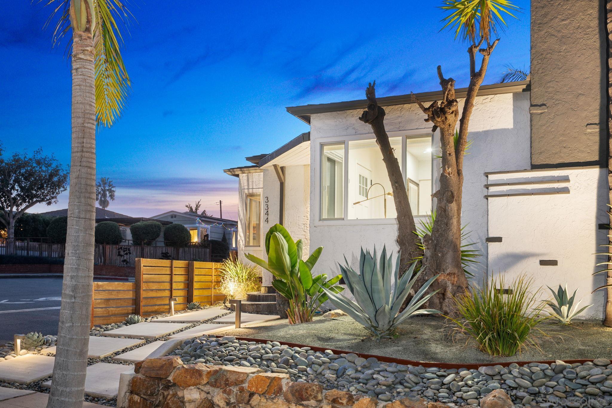 Detail Gallery Image 4 of 41 For 3344  Upas Street, San Diego,  CA 92104 - 2 Beds | 2 Baths