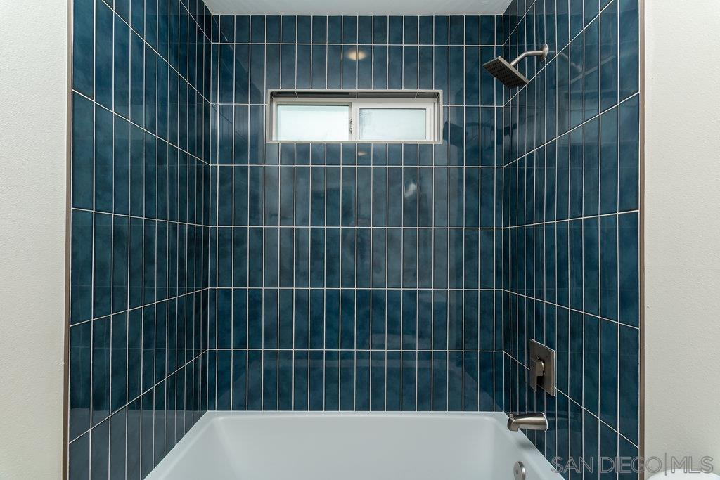 Detail Gallery Image 14 of 20 For 1642  C Ave. #106, National City,  CA 91950 - 1 Beds | 1 Baths