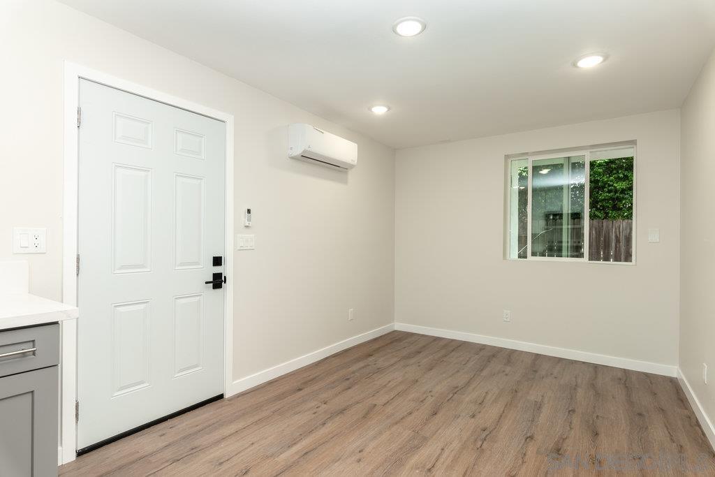 Detail Gallery Image 3 of 20 For 1642  C Ave. #106, National City,  CA 91950 - 1 Beds | 1 Baths