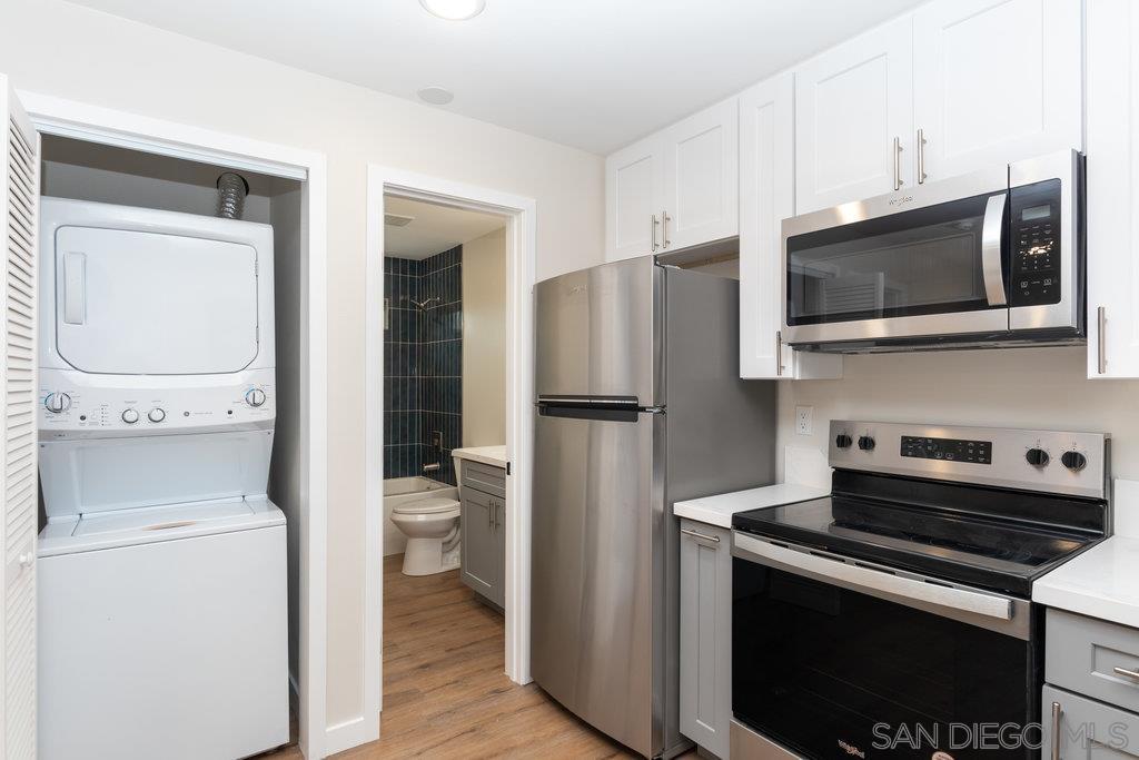 Detail Gallery Image 10 of 20 For 1642  C Ave. #106, National City,  CA 91950 - 1 Beds | 1 Baths