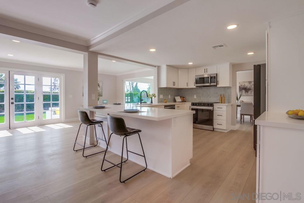 Detail Gallery Image 21 of 67 For 3311  La Costa Ave, Carlsbad,  CA 92009 - 5 Beds | 3 Baths