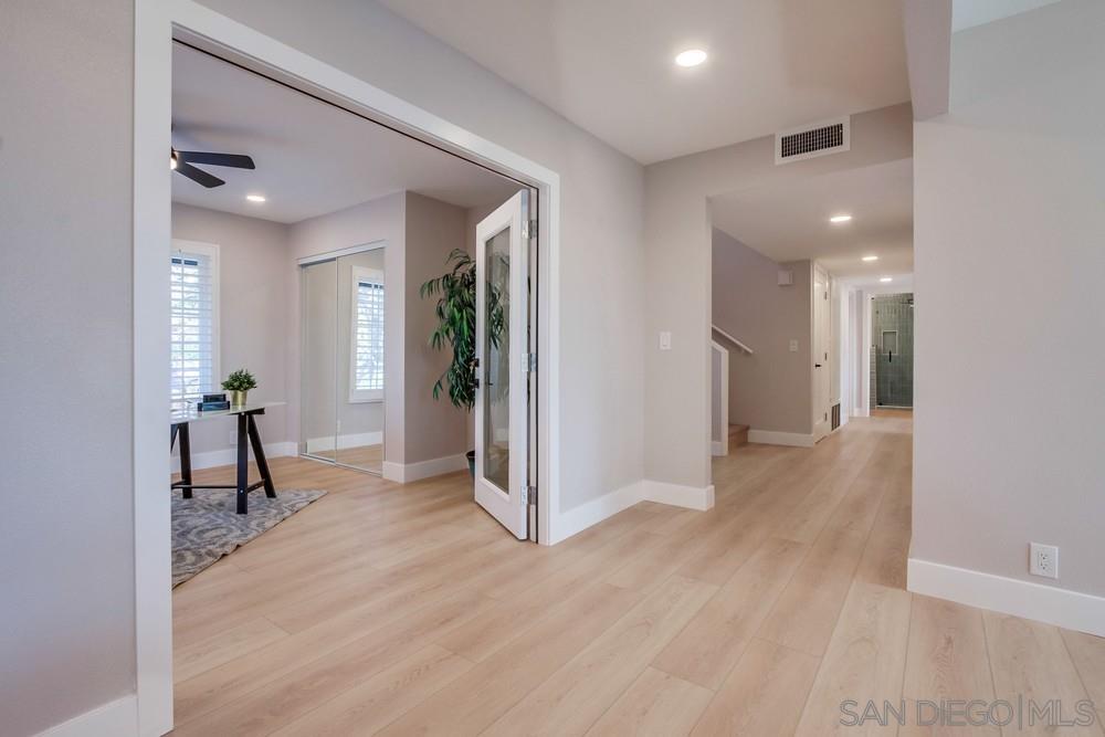 Detail Gallery Image 4 of 67 For 3311  La Costa Ave, Carlsbad,  CA 92009 - 5 Beds | 3 Baths