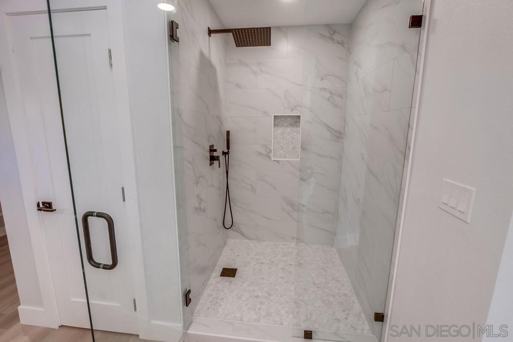 Detail Gallery Image 37 of 67 For 3311  La Costa Ave, Carlsbad,  CA 92009 - 5 Beds | 3 Baths