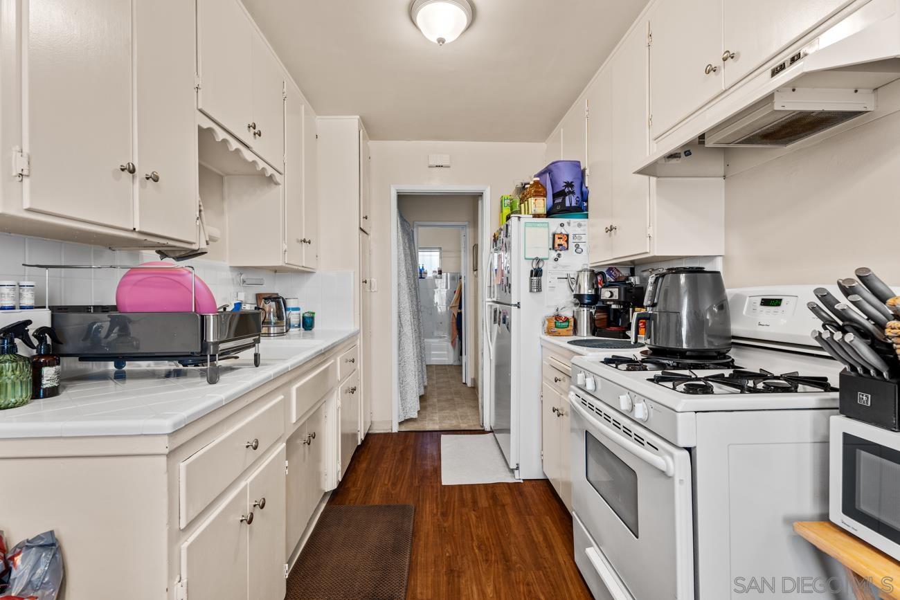 Detail Gallery Image 6 of 29 For 5707  Mildred St, San Diego,  CA 92110 - – Beds | – Baths