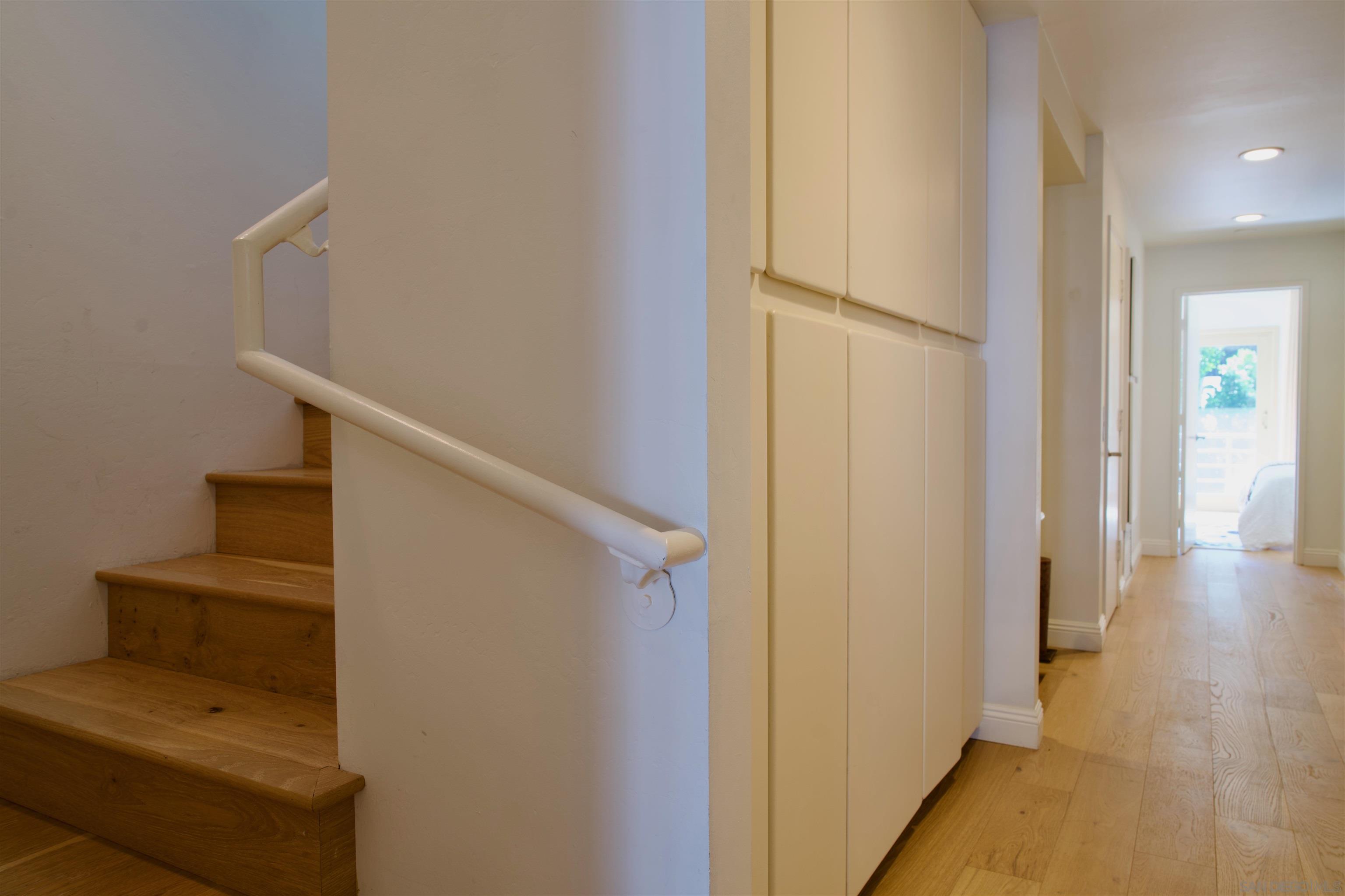 Detail Gallery Image 13 of 38 For 4549  Cove Dr  a, Carlsbad,  CA 92008 - 3 Beds | 2/1 Baths