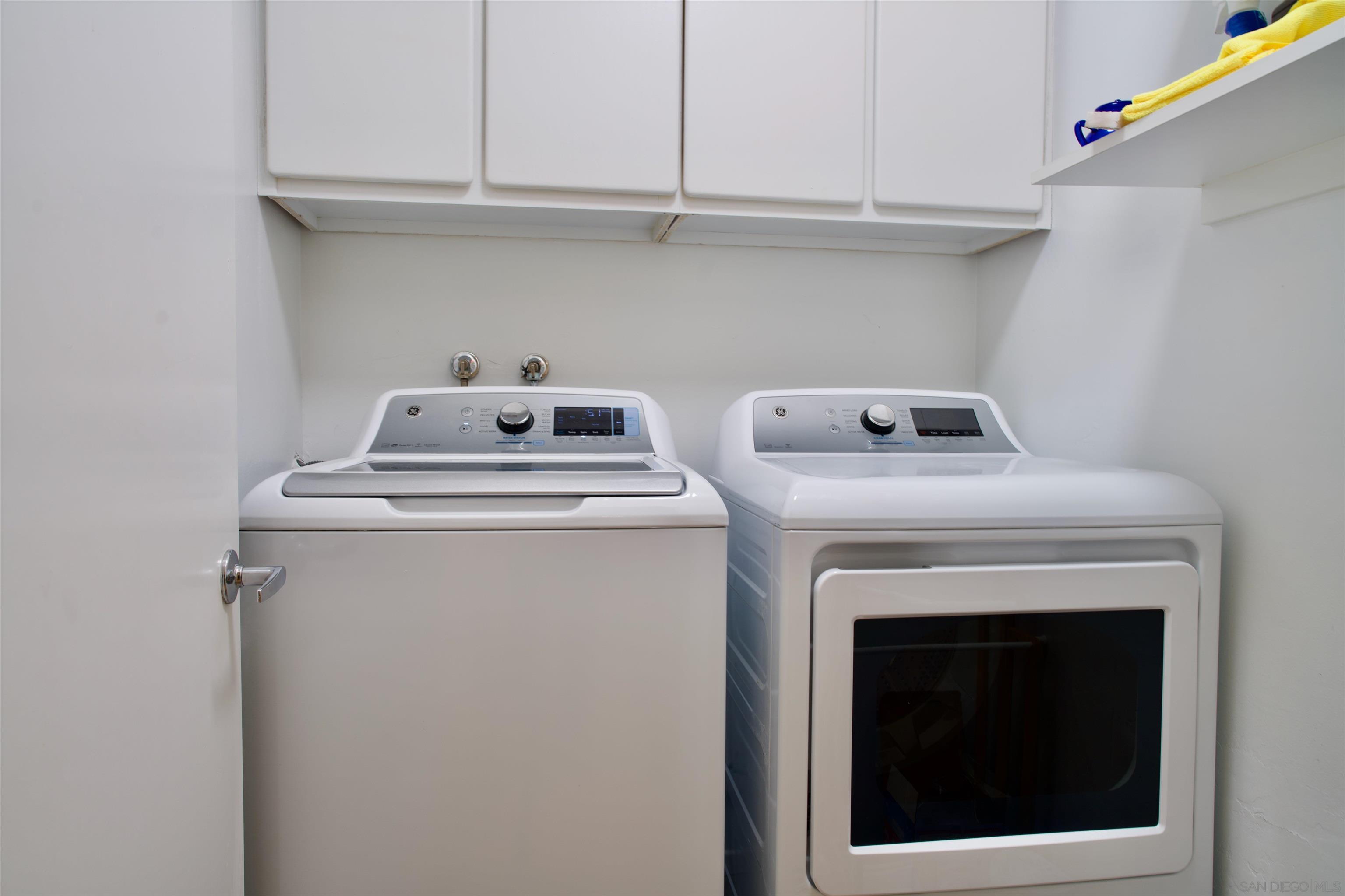 Detail Gallery Image 15 of 38 For 4549  Cove Dr  a, Carlsbad,  CA 92008 - 3 Beds | 2/1 Baths