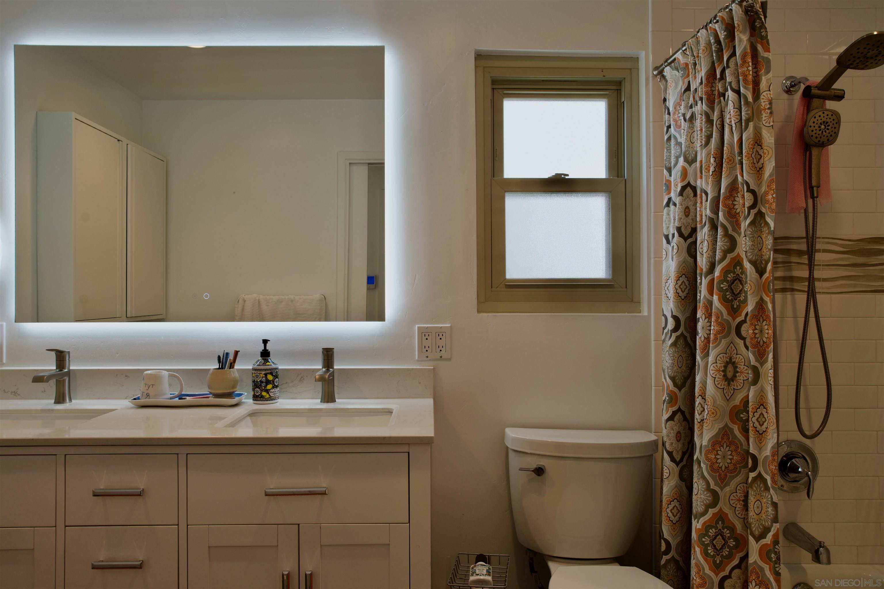 Detail Gallery Image 37 of 38 For 4549  Cove Dr  a, Carlsbad,  CA 92008 - 3 Beds | 2/1 Baths