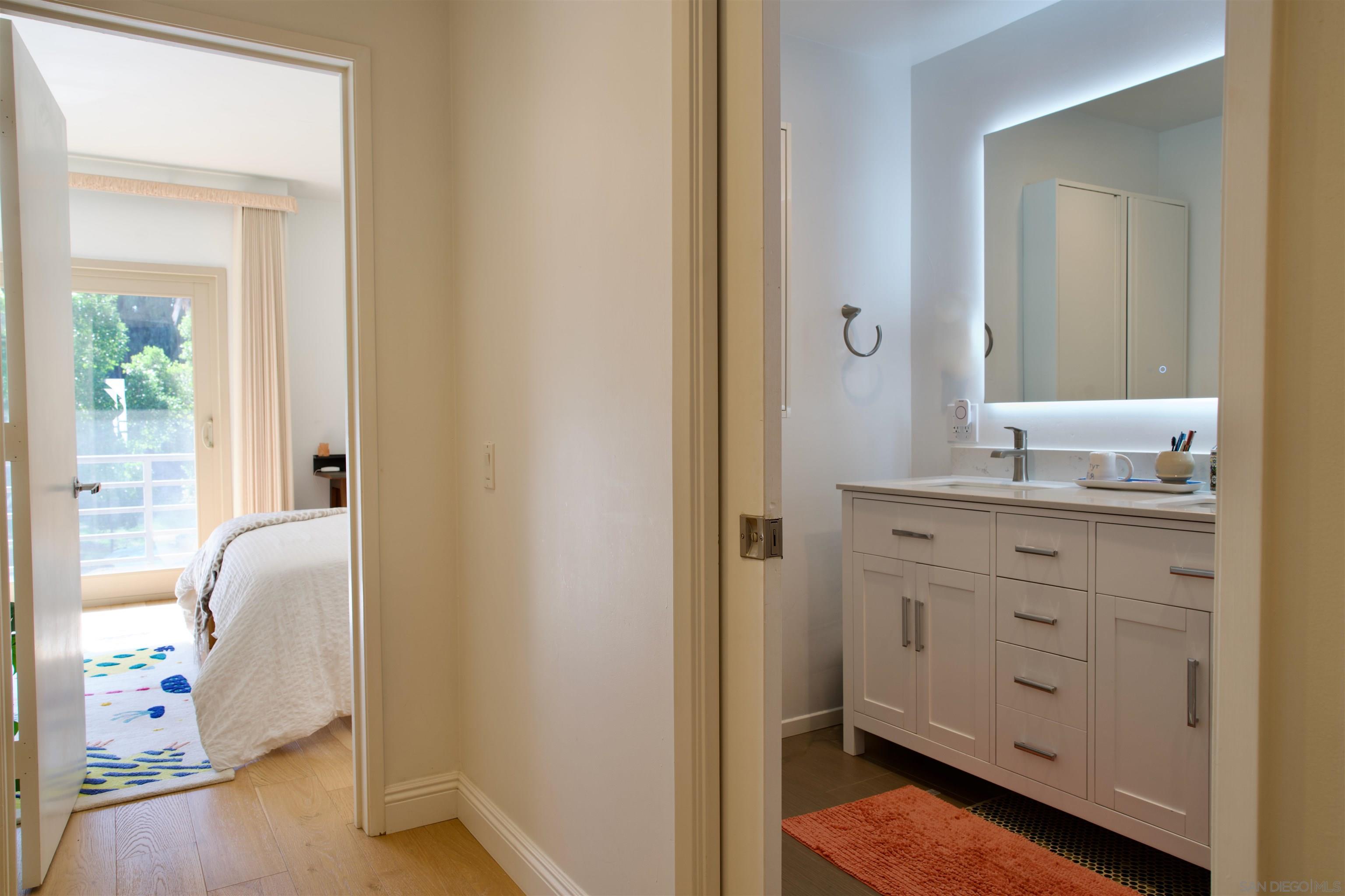 Detail Gallery Image 7 of 38 For 4549  Cove Dr  a, Carlsbad,  CA 92008 - 3 Beds | 2/1 Baths