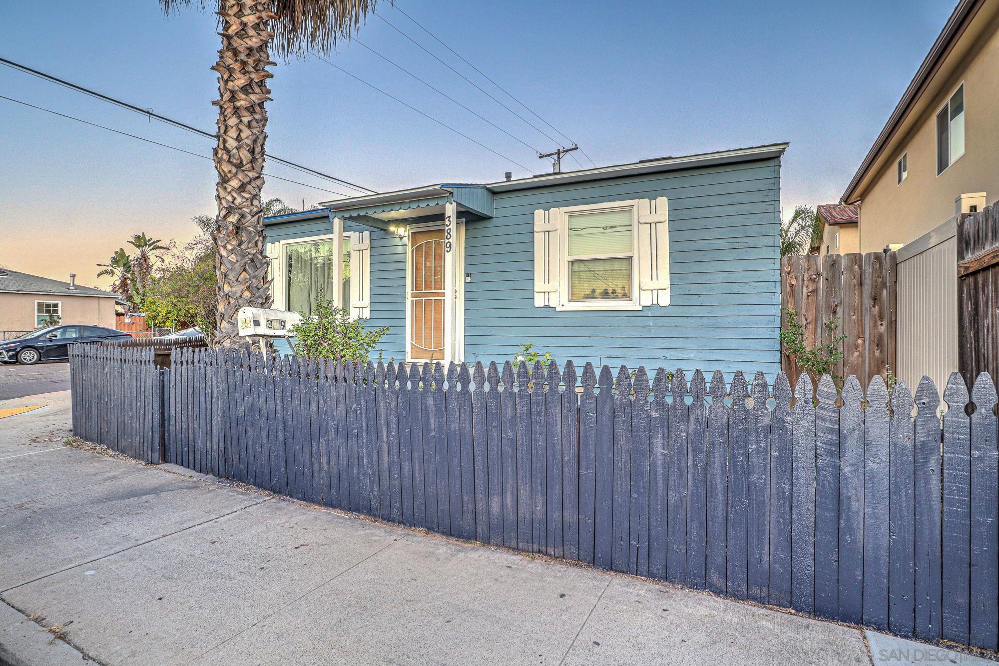 Detail Gallery Image 1 of 19 For 389  Chambers St., El Cajon,  CA 92020 - 2 Beds | 1 Baths