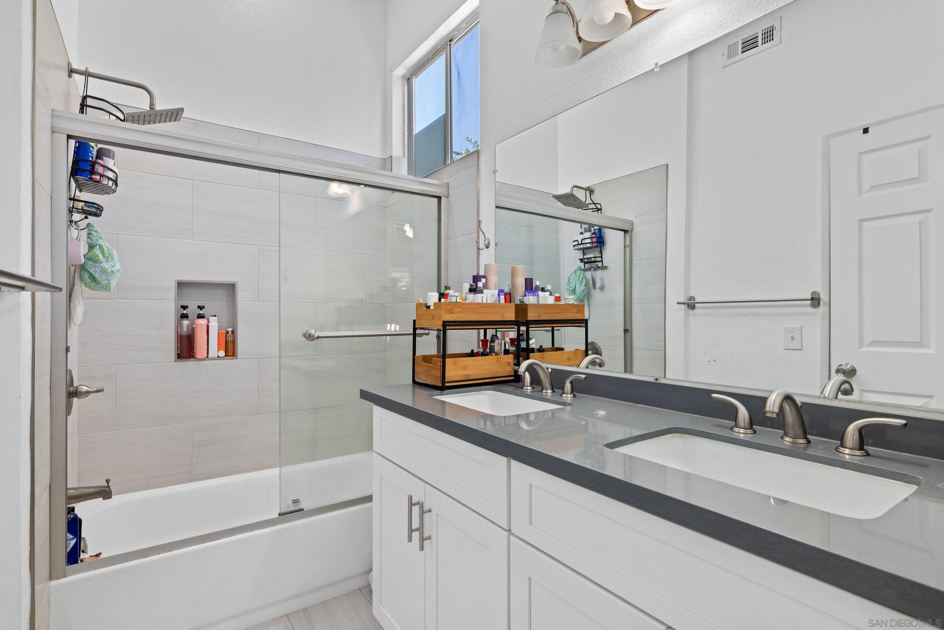 Detail Gallery Image 17 of 31 For 286  Glendale Ave, San Marcos,  CA 92069 - 3 Beds | 2 Baths