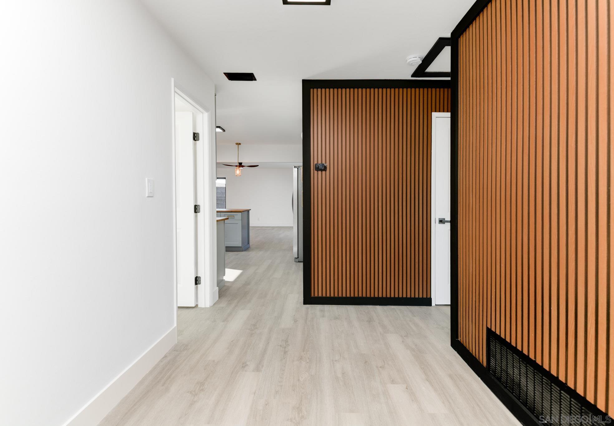 Detail Gallery Image 3 of 25 For 8667  Cetus Rd, San Diego,  CA 92126 - 3 Beds | 2 Baths