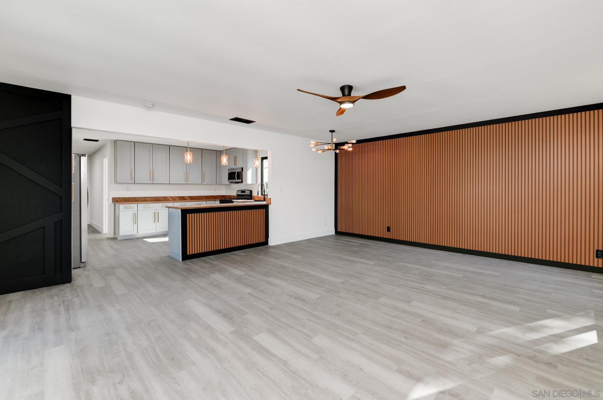 Detail Gallery Image 5 of 25 For 8667  Cetus Rd, San Diego,  CA 92126 - 3 Beds | 2 Baths