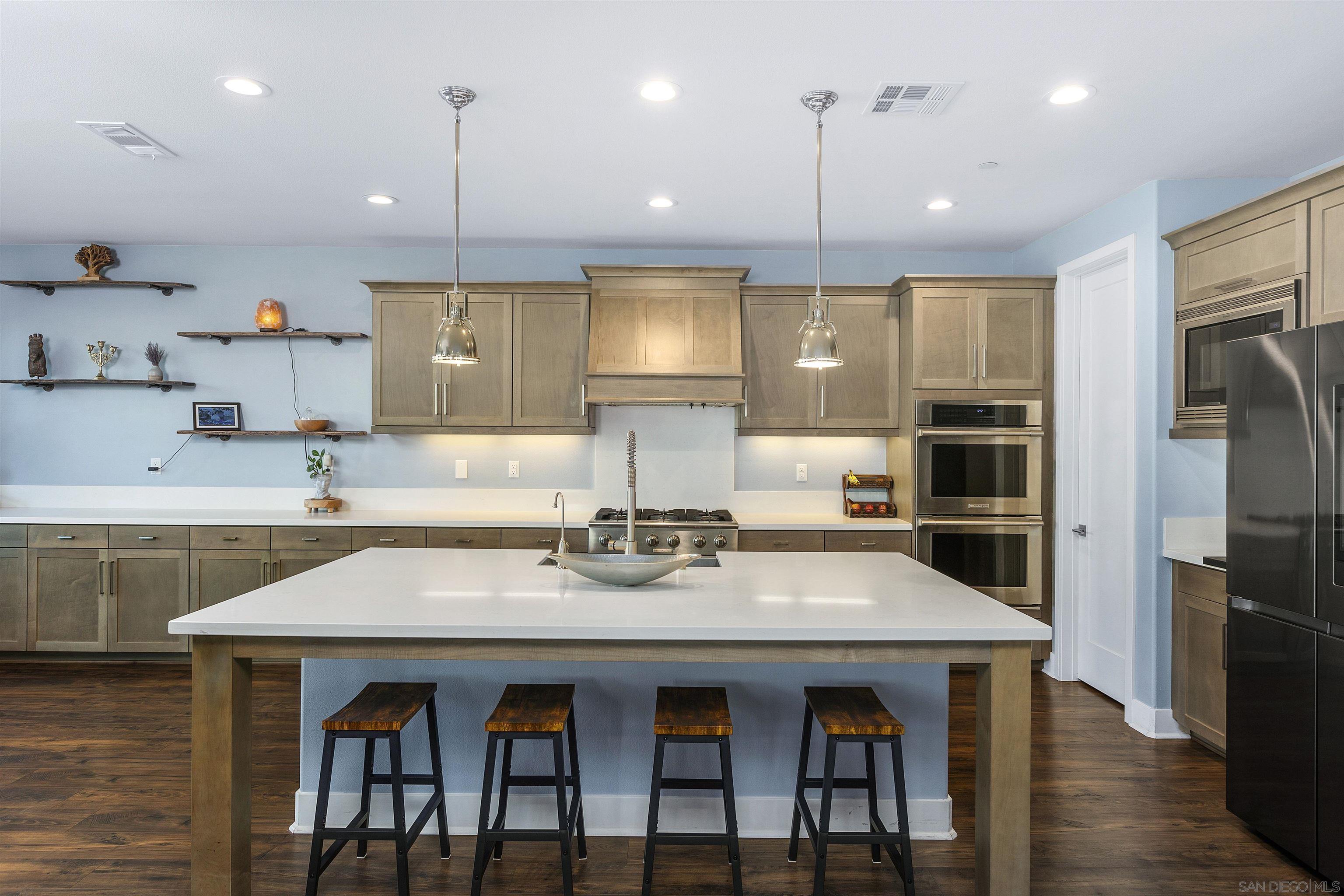 Detail Gallery Image 13 of 52 For 238  Ventasso Way, Fallbrook,  CA 92028 - 4 Beds | 3 Baths