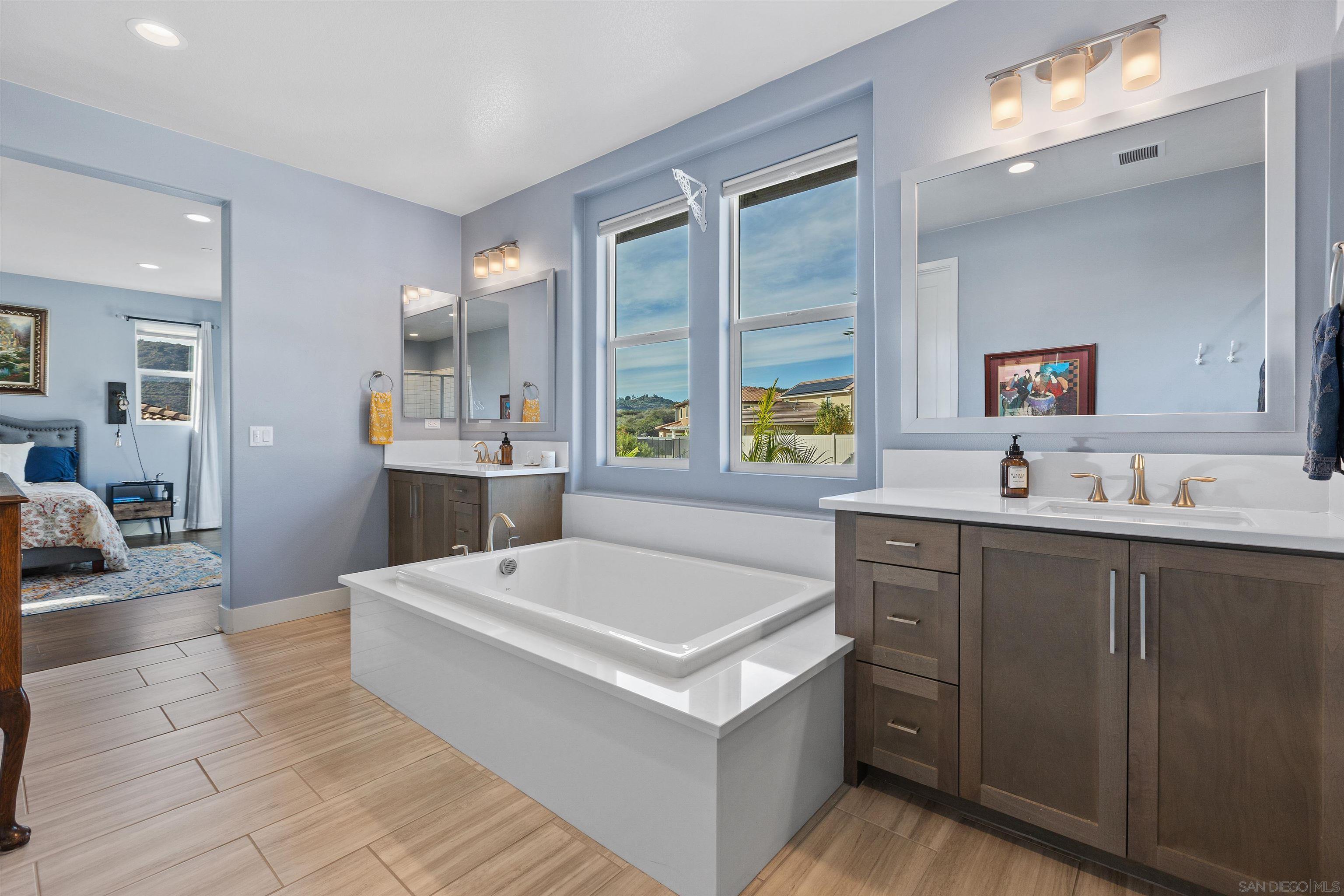 Detail Gallery Image 29 of 52 For 238  Ventasso Way, Fallbrook,  CA 92028 - 4 Beds | 3 Baths