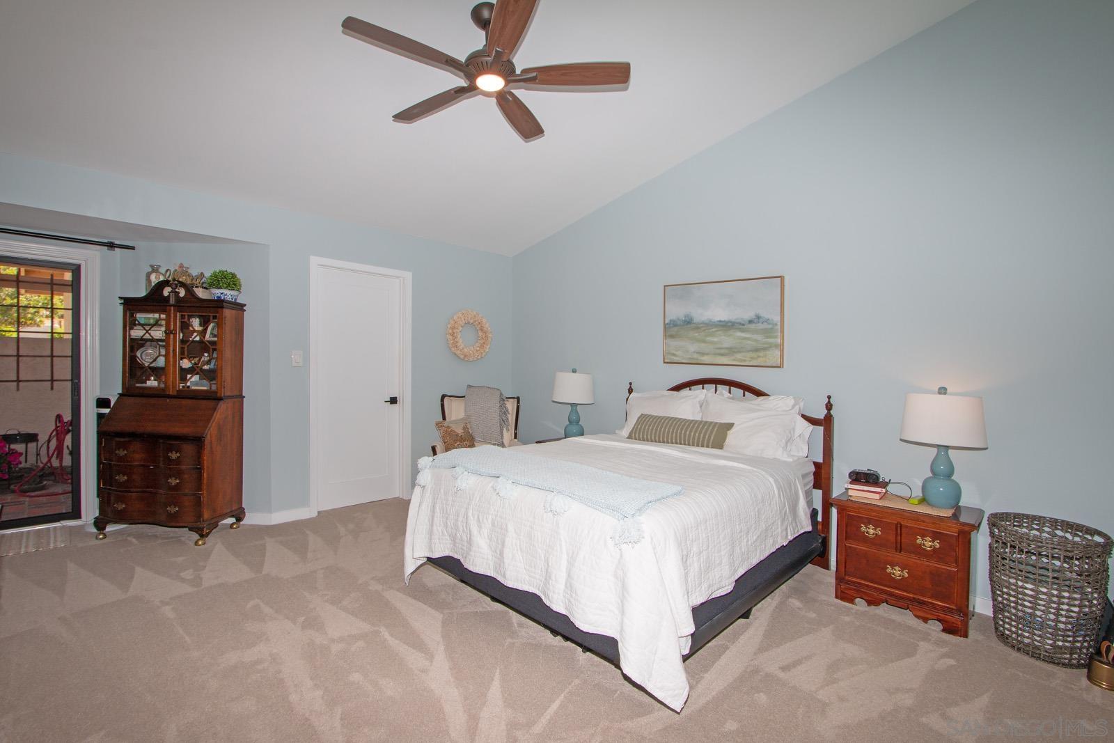 Detail Gallery Image 22 of 27 For 12870  Camino De La Breccia, San Diego,  CA 92128 - 3 Beds | 2 Baths