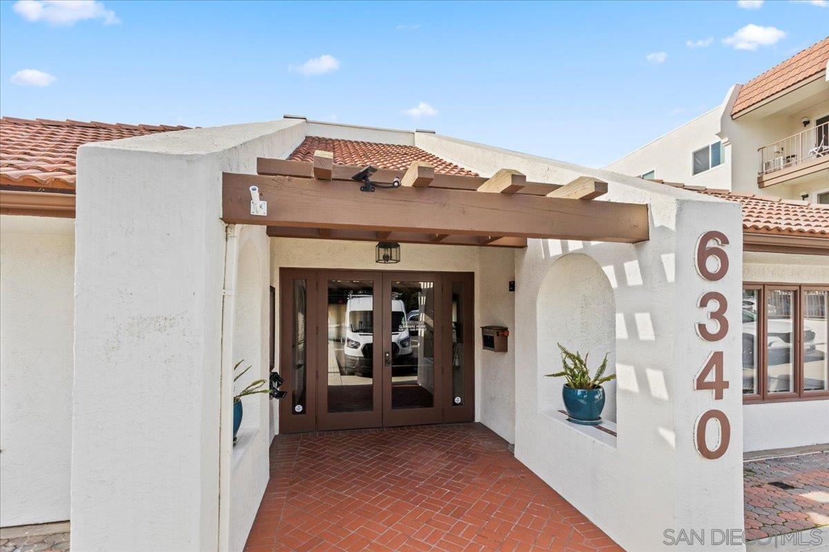 Detail Gallery Image 17 of 33 For 6350  Genesee Ave  #220,  San Diego,  CA 92122 - 1 Beds | 1 Baths