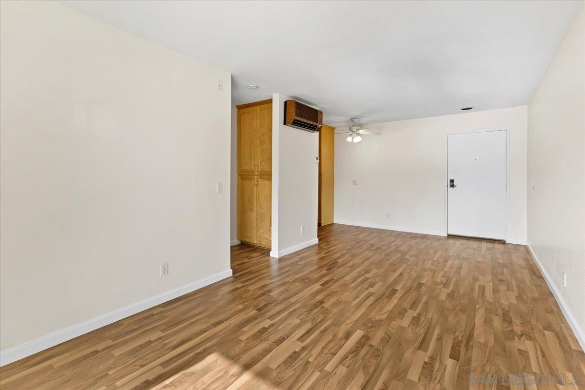 Detail Gallery Image 25 of 33 For 6350  Genesee Ave  #220,  San Diego,  CA 92122 - 1 Beds | 1 Baths