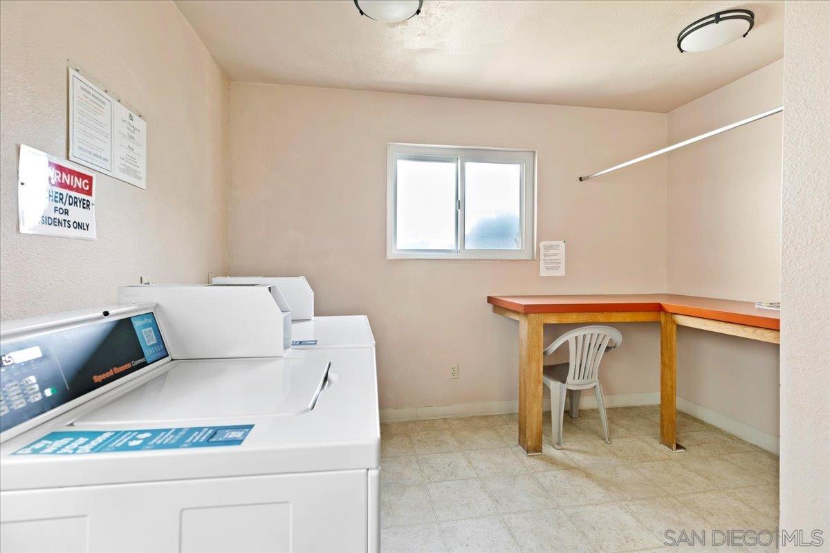 Detail Gallery Image 32 of 33 For 6350  Genesee Ave  #220,  San Diego,  CA 92122 - 1 Beds | 1 Baths