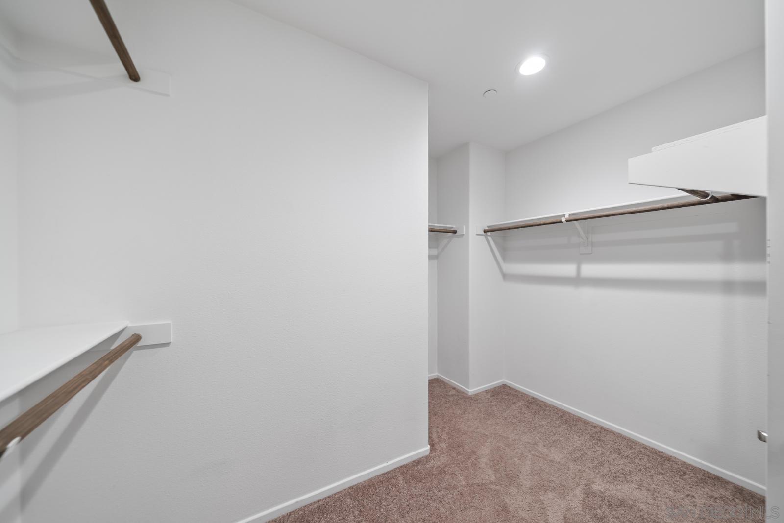 Detail Gallery Image 19 of 41 For 29423  Tourmaline Way, Winchester,  CA 92596 - 4 Beds | 2/1 Baths