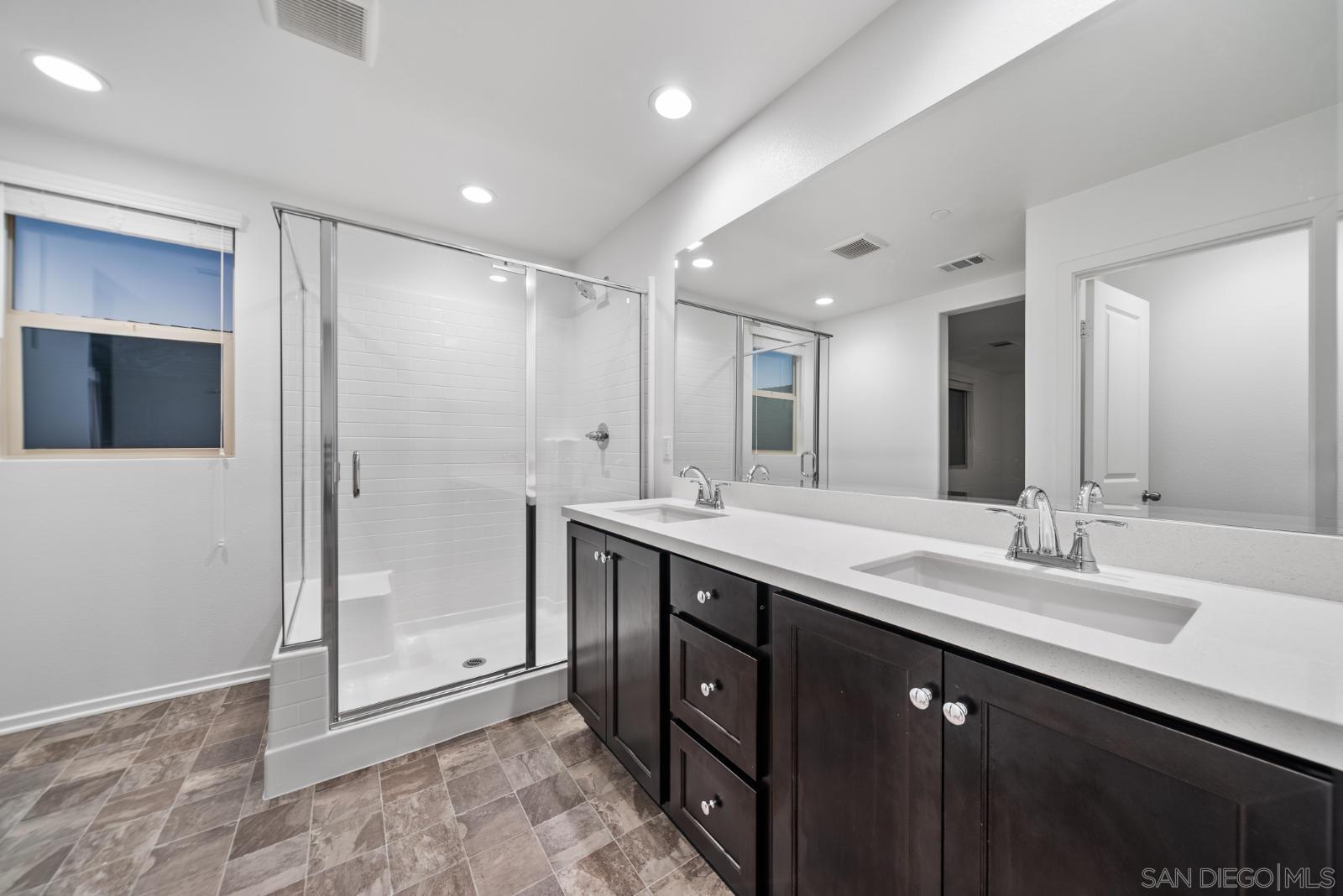 Detail Gallery Image 20 of 41 For 29423  Tourmaline Way, Winchester,  CA 92596 - 4 Beds | 2/1 Baths