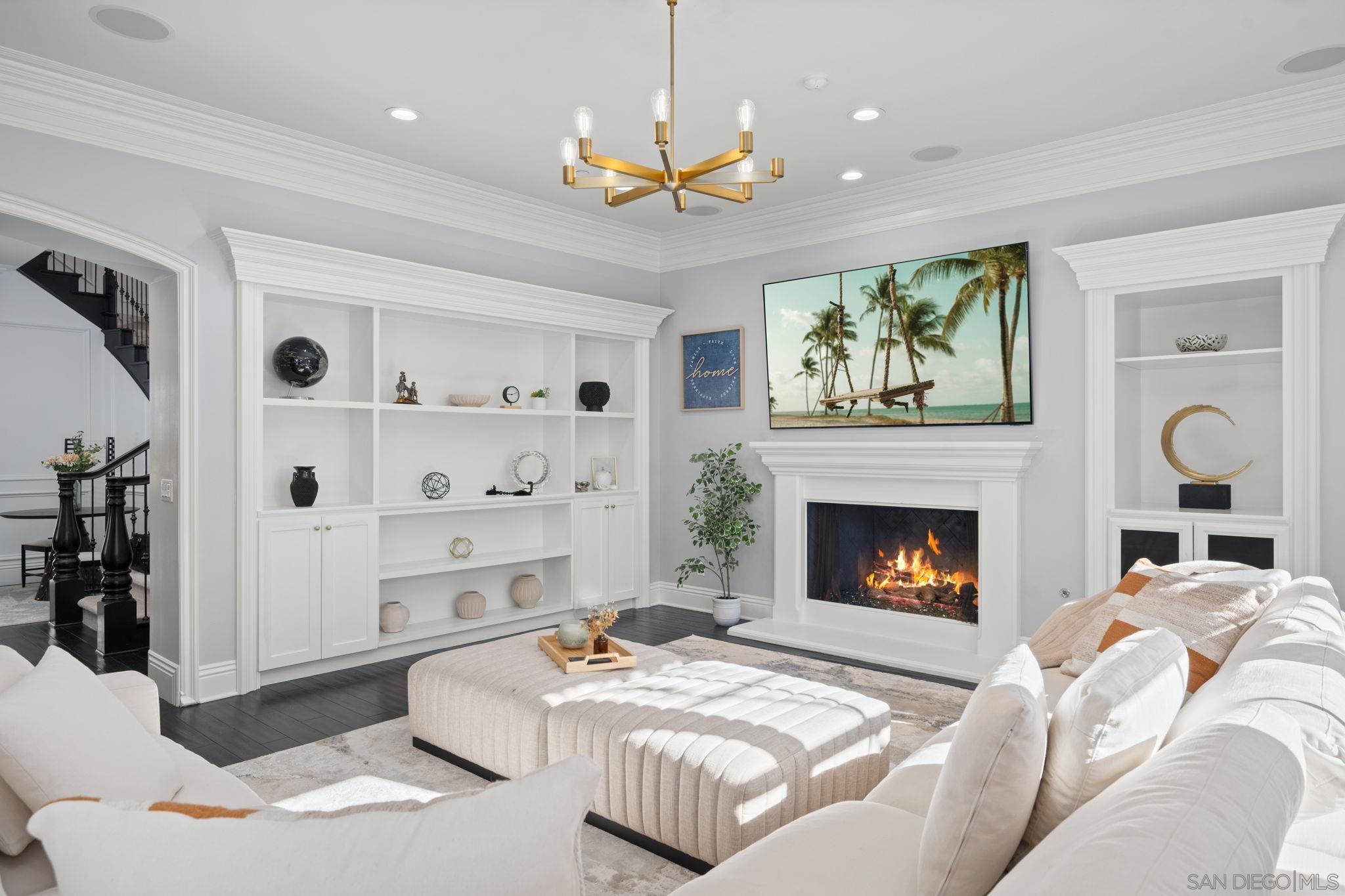 Detail Gallery Image 12 of 43 For 7910  Nathaniel Ct, San Diego,  CA 92127 - 6 Beds | 4/1 Baths