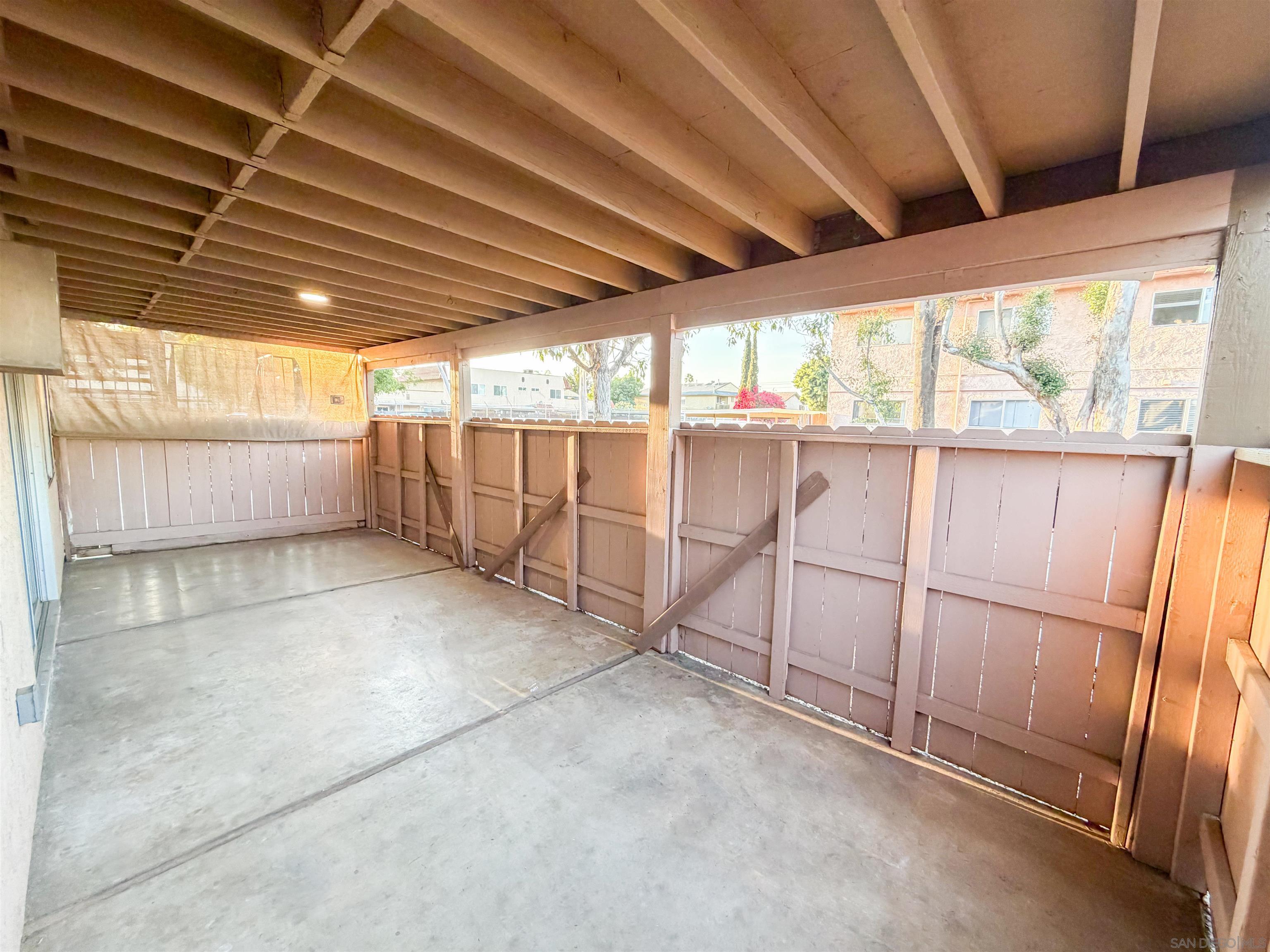 Detail Gallery Image 14 of 18 For 909  Martin Dr  a, Escondido,  CA 92026 - 2 Beds | 1 Baths