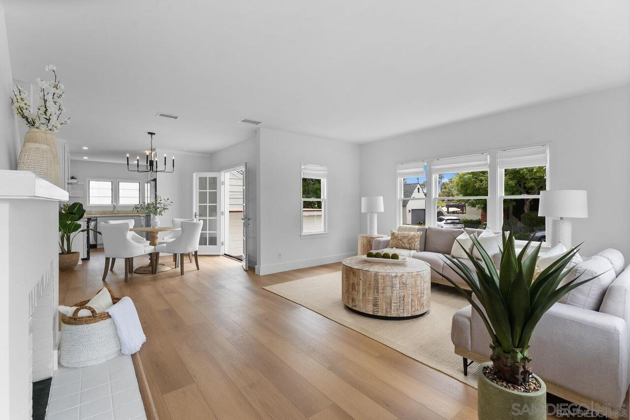 Front Image Thumbnail for SD250045742