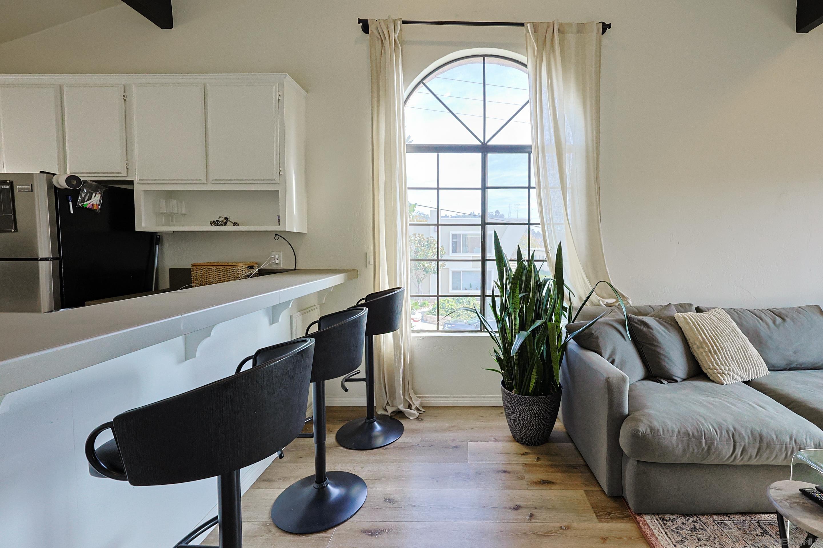 Detail Gallery Image 12 of 45 For 1118  Fresno St  #1,  San Diego,  CA 92111 - 1 Beds | 1/1 Baths