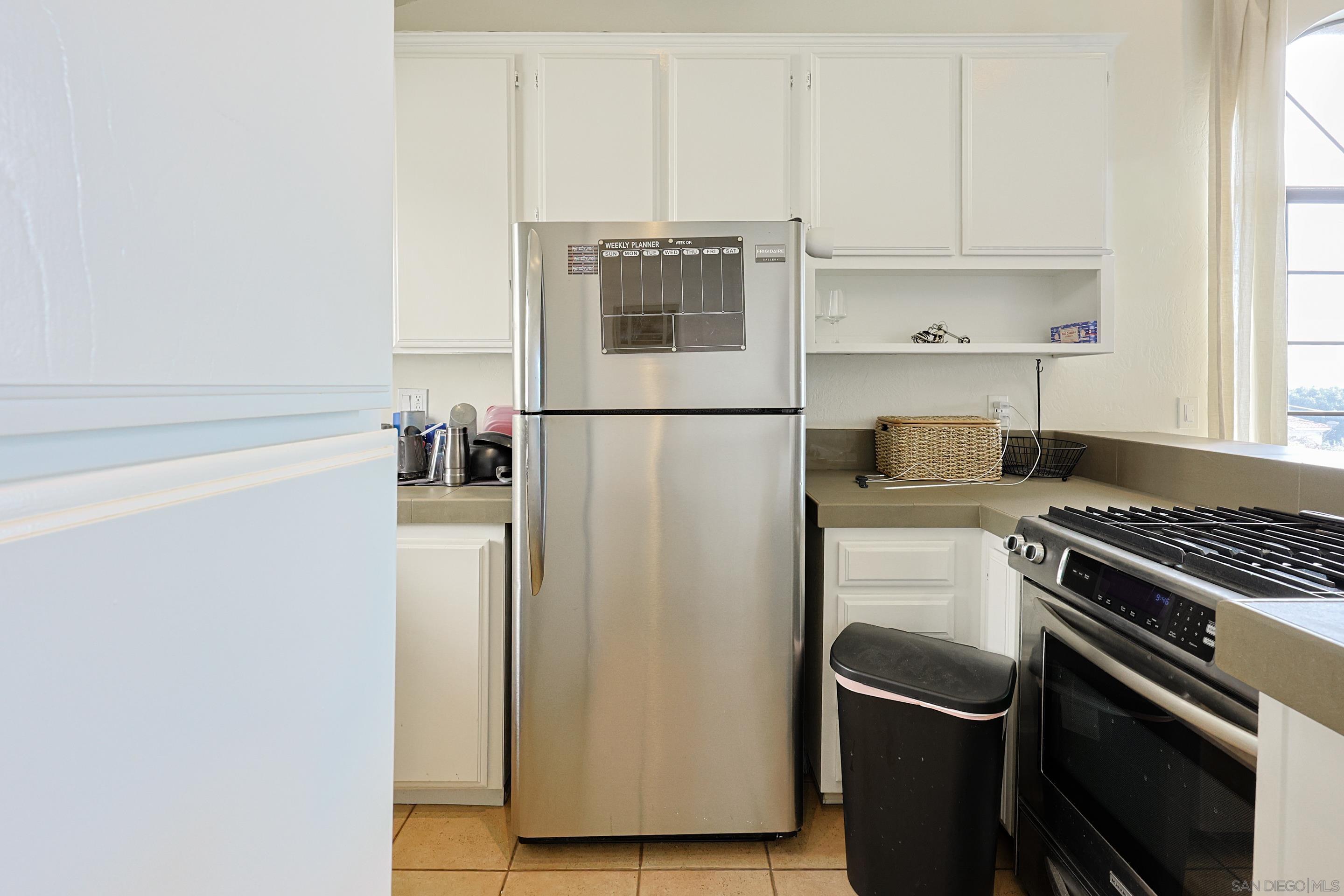 Detail Gallery Image 14 of 45 For 1118  Fresno St  #1,  San Diego,  CA 92111 - 1 Beds | 1/1 Baths