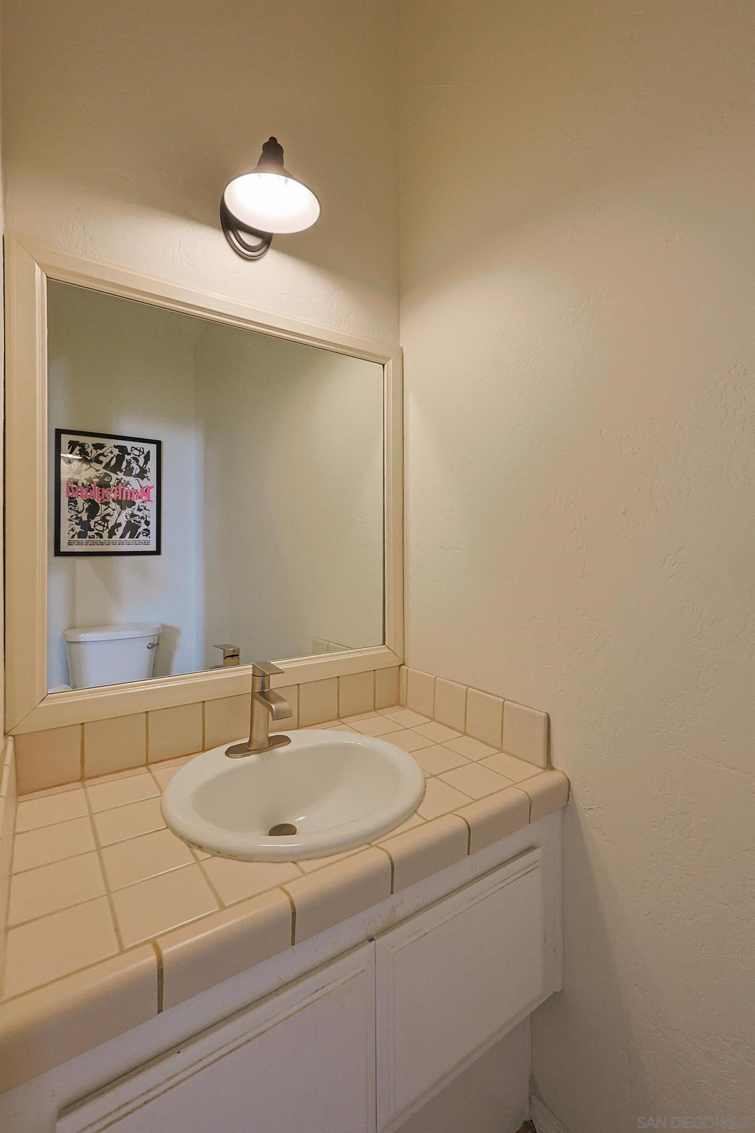 Detail Gallery Image 18 of 45 For 1118  Fresno St  #1,  San Diego,  CA 92111 - 1 Beds | 1/1 Baths