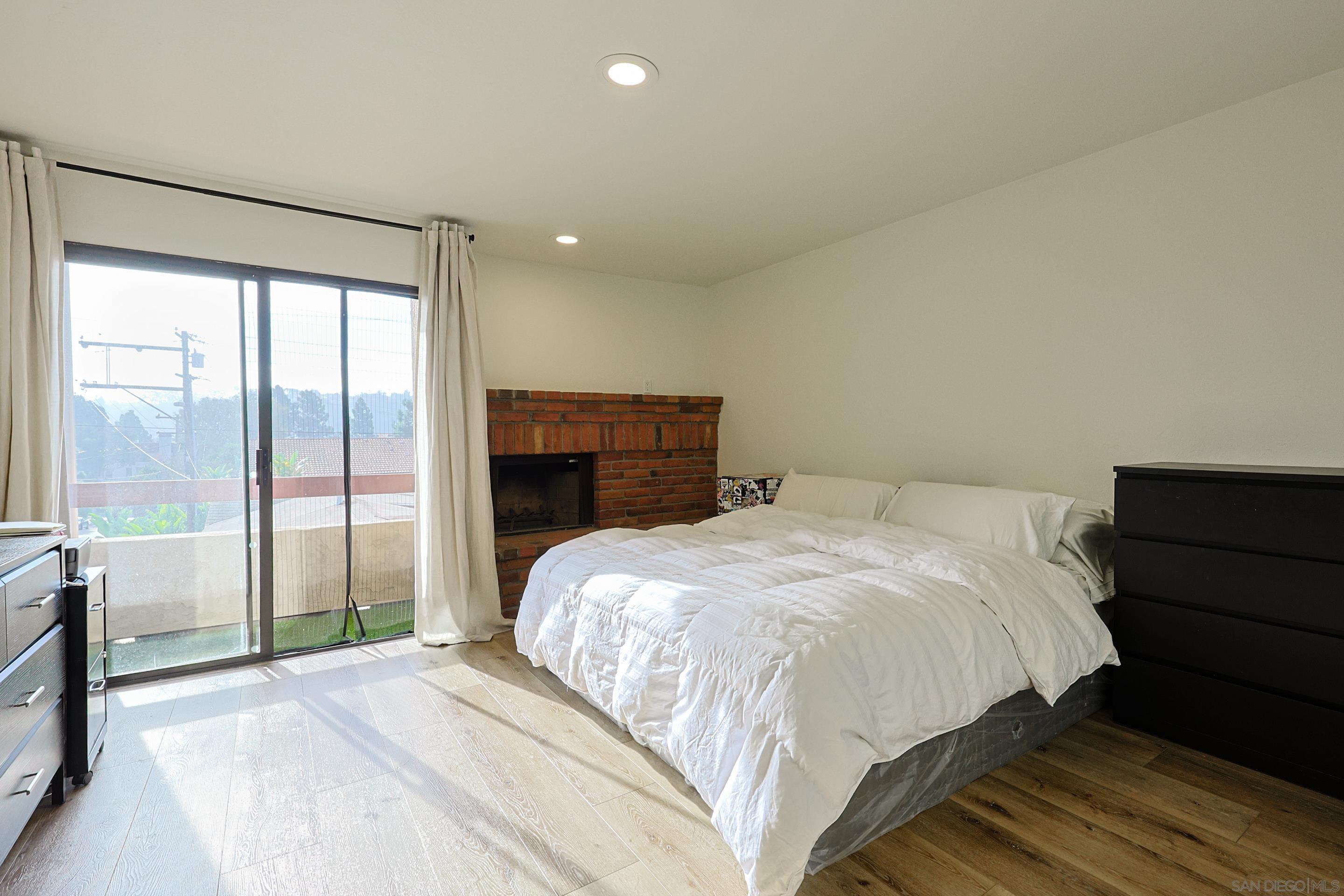 Detail Gallery Image 26 of 45 For 1118  Fresno St  #1,  San Diego,  CA 92111 - 1 Beds | 1/1 Baths