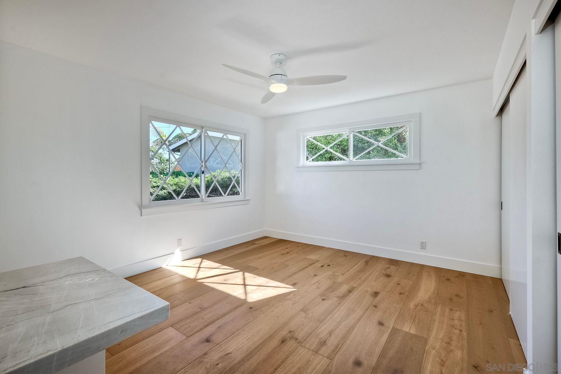 Detail Gallery Image 19 of 29 For 1311  Crestridge Dr, Oceanside,  CA 92054 - 3 Beds | 3 Baths