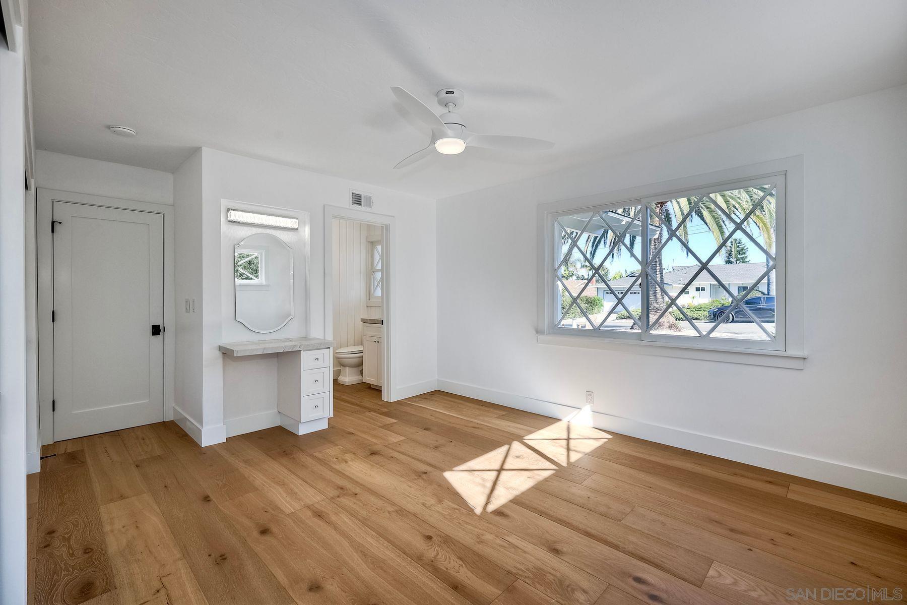 Detail Gallery Image 20 of 29 For 1311  Crestridge Dr, Oceanside,  CA 92054 - 3 Beds | 3 Baths