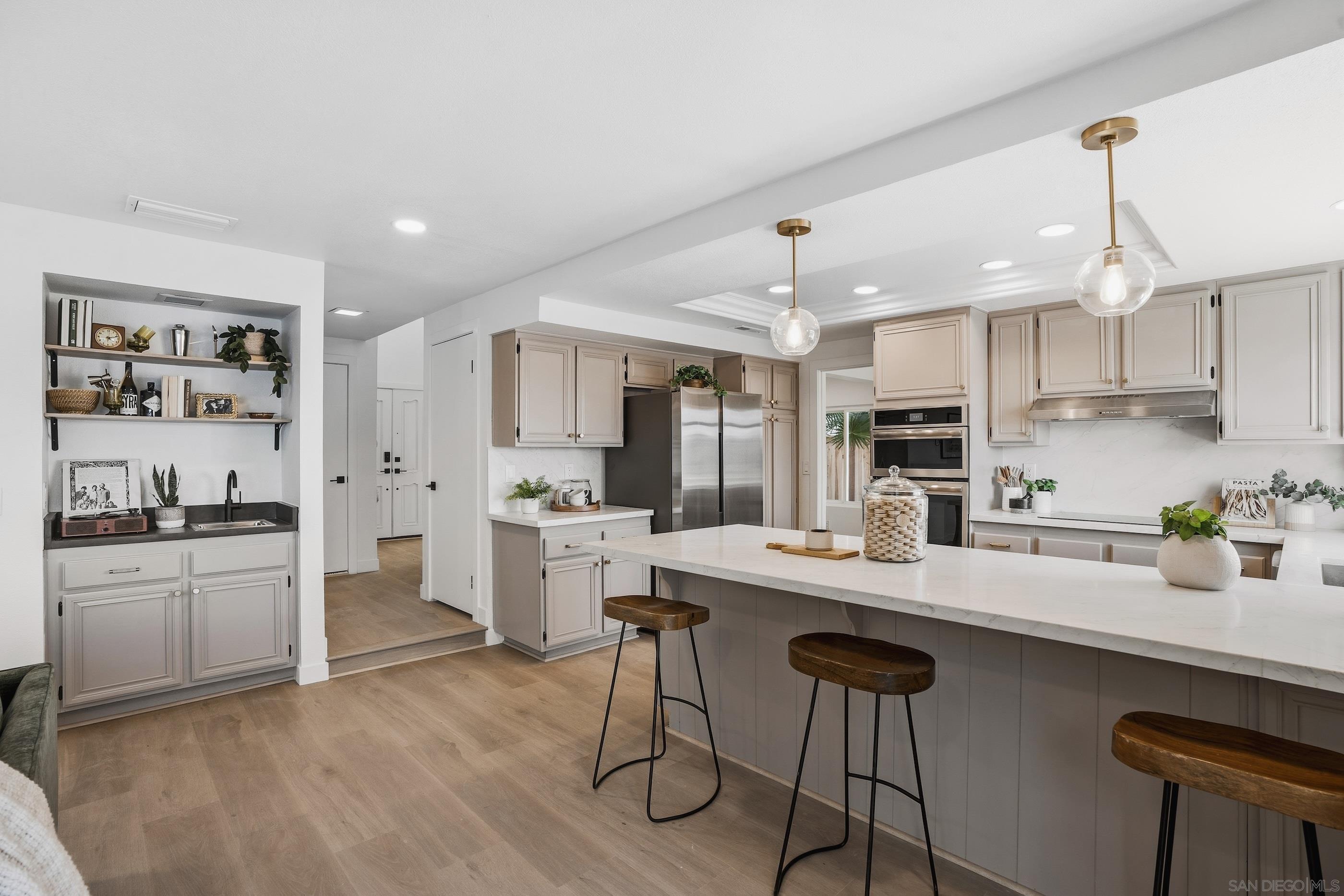 Detail Gallery Image 10 of 21 For 14463  Yukon, San Diego,  CA 92129 - 4 Beds | 2/1 Baths