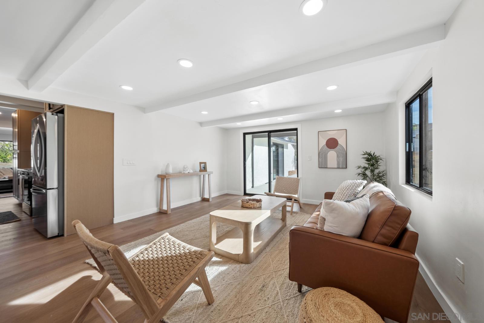 Detail Gallery Image 12 of 42 For 661  Concepcion, Spring Valley,  CA 91977 - 4 Beds | 2 Baths