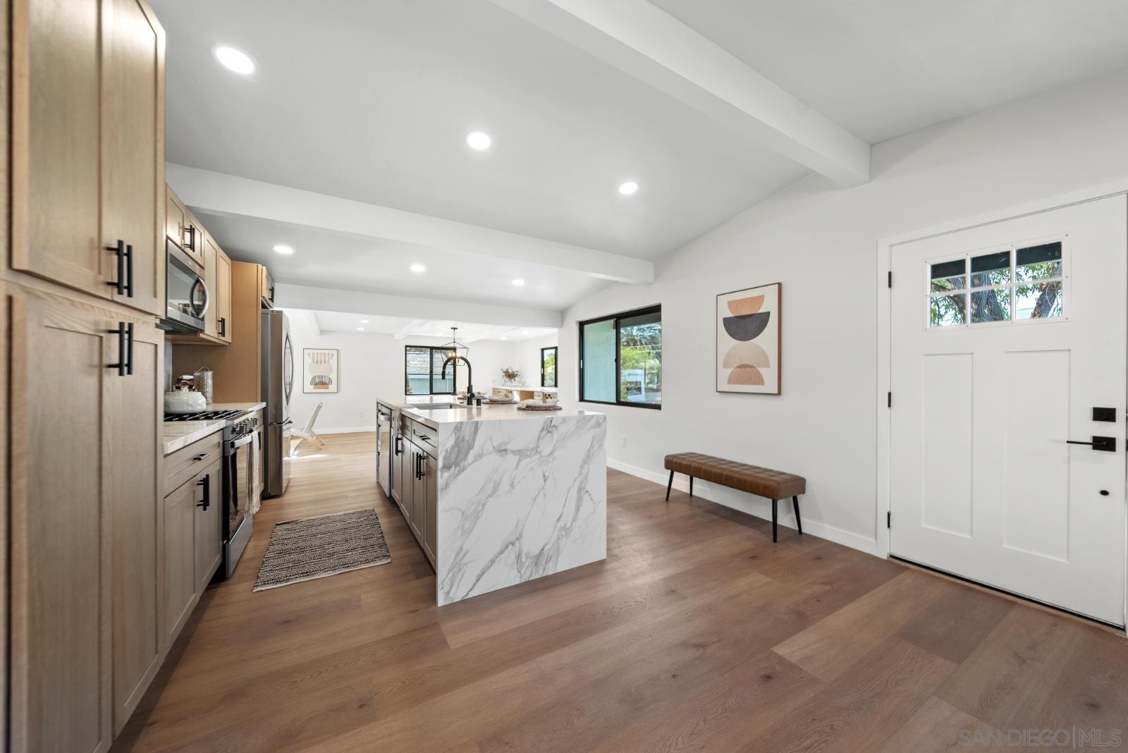 Detail Gallery Image 15 of 42 For 661  Concepcion, Spring Valley,  CA 91977 - 4 Beds | 2 Baths