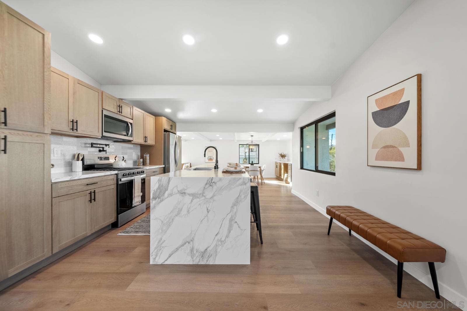 Detail Gallery Image 16 of 42 For 661  Concepcion, Spring Valley,  CA 91977 - 4 Beds | 2 Baths