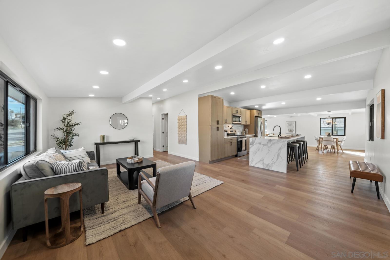 Detail Gallery Image 8 of 42 For 661  Concepcion, Spring Valley,  CA 91977 - 4 Beds | 2 Baths